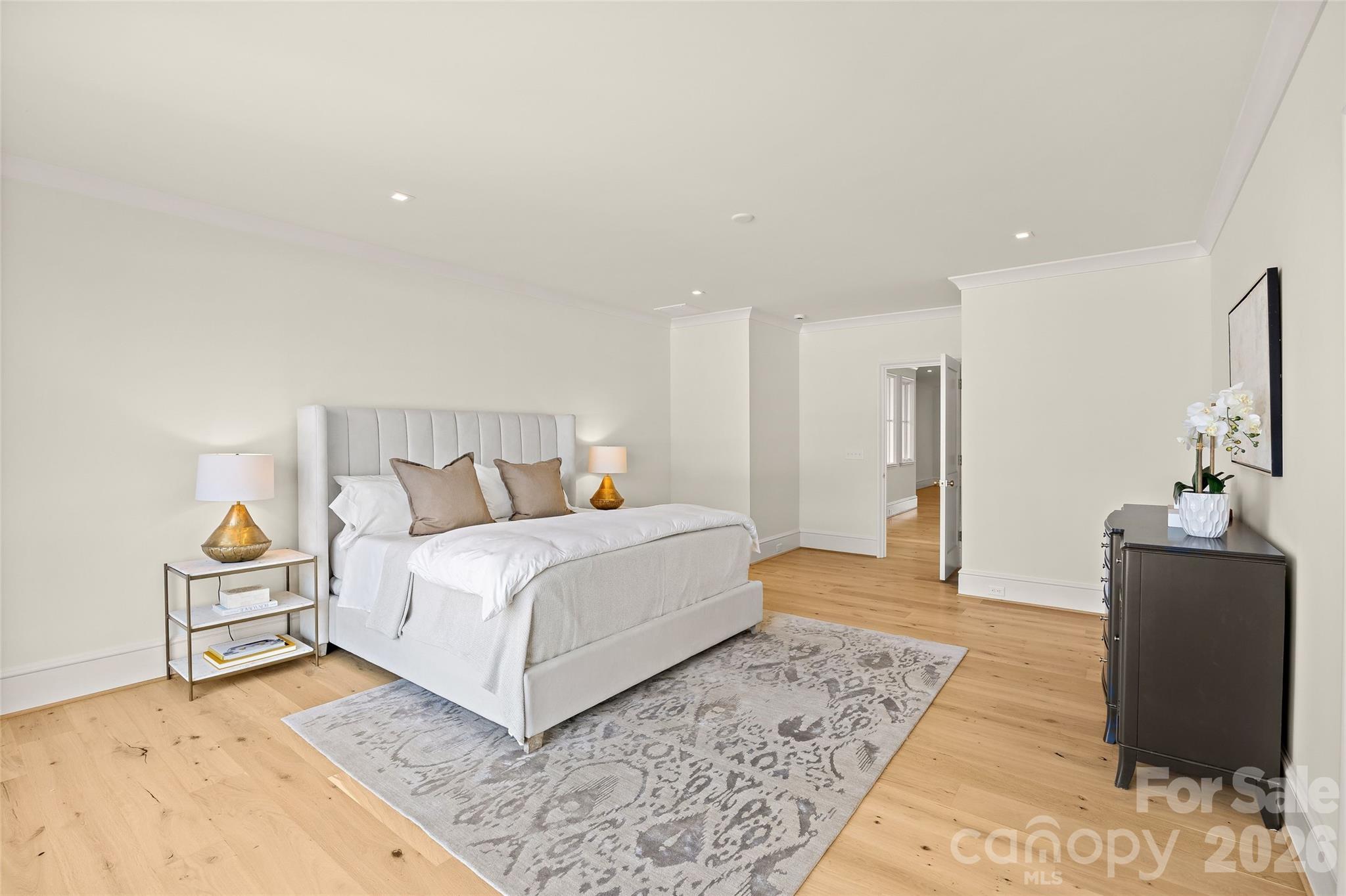 Elizabeth - Residential