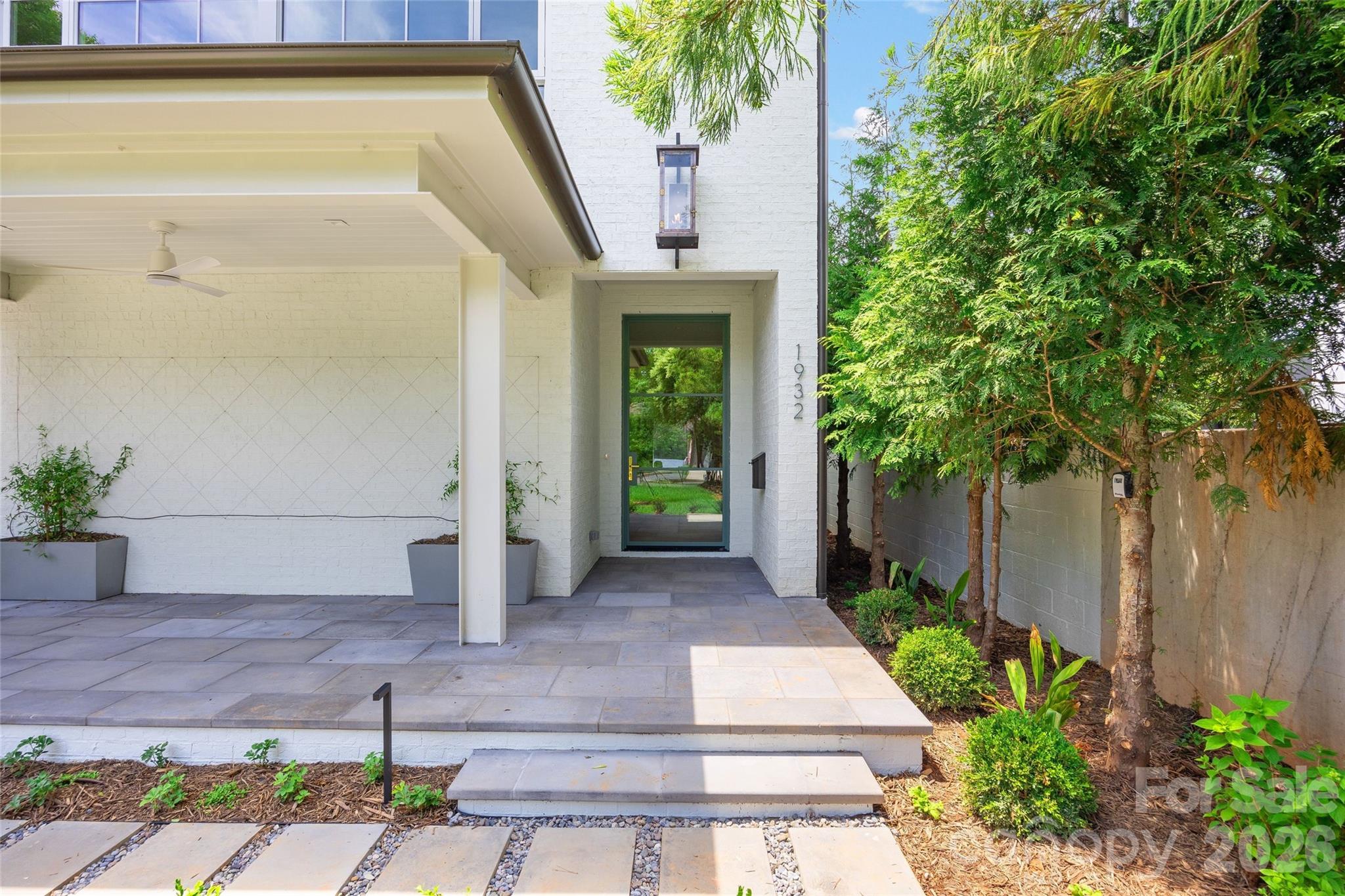 Elizabeth - Residential
