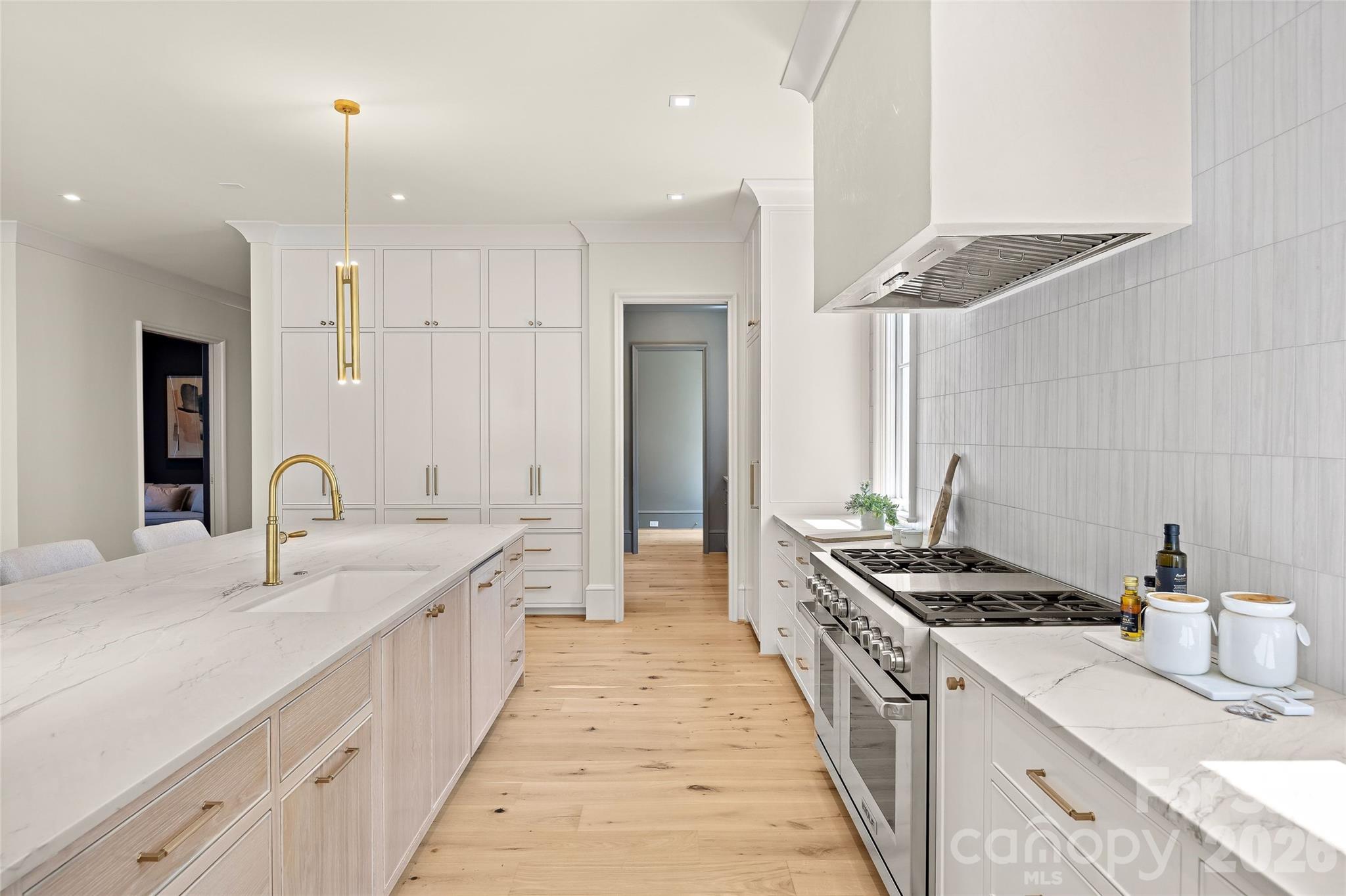 Elizabeth - Residential