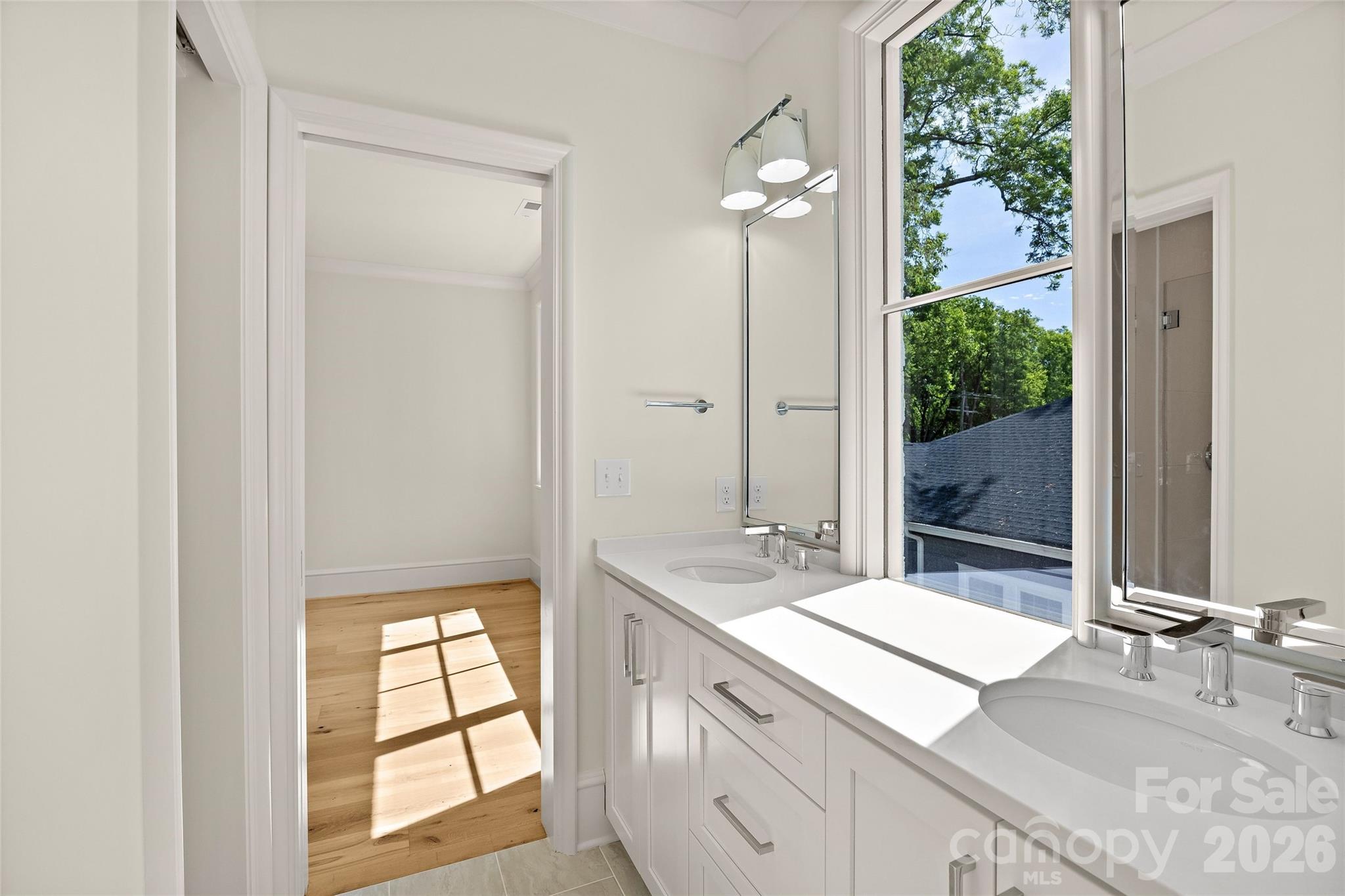 Elizabeth - Residential
