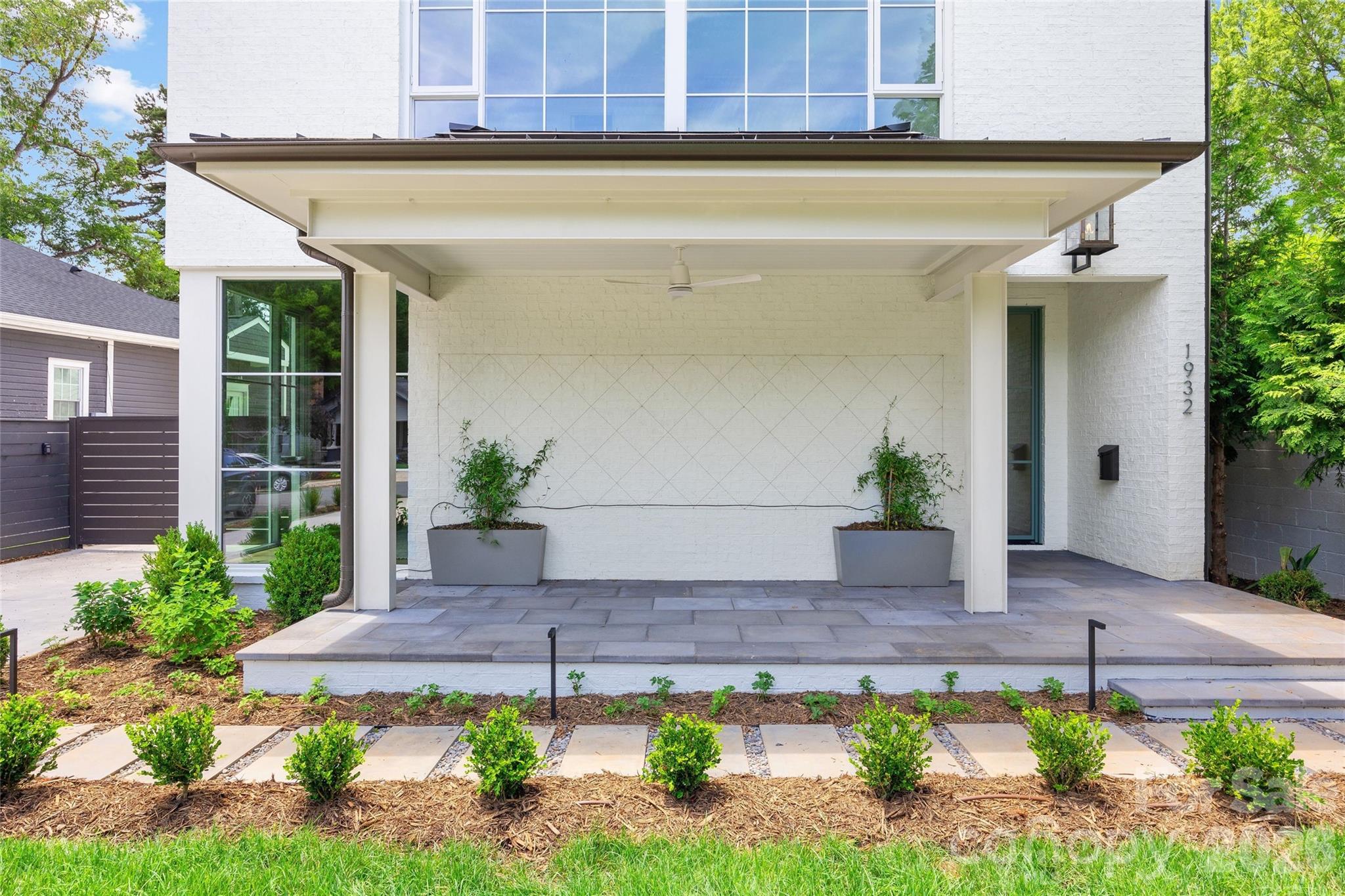 Elizabeth - Residential