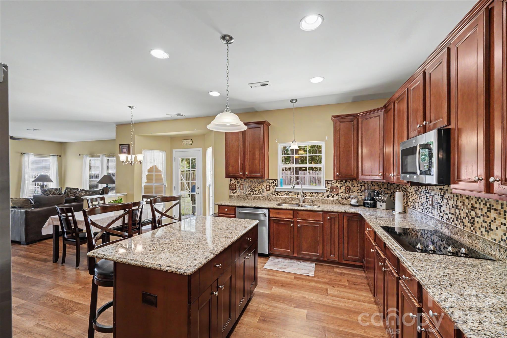 Arbor Creek - Residential