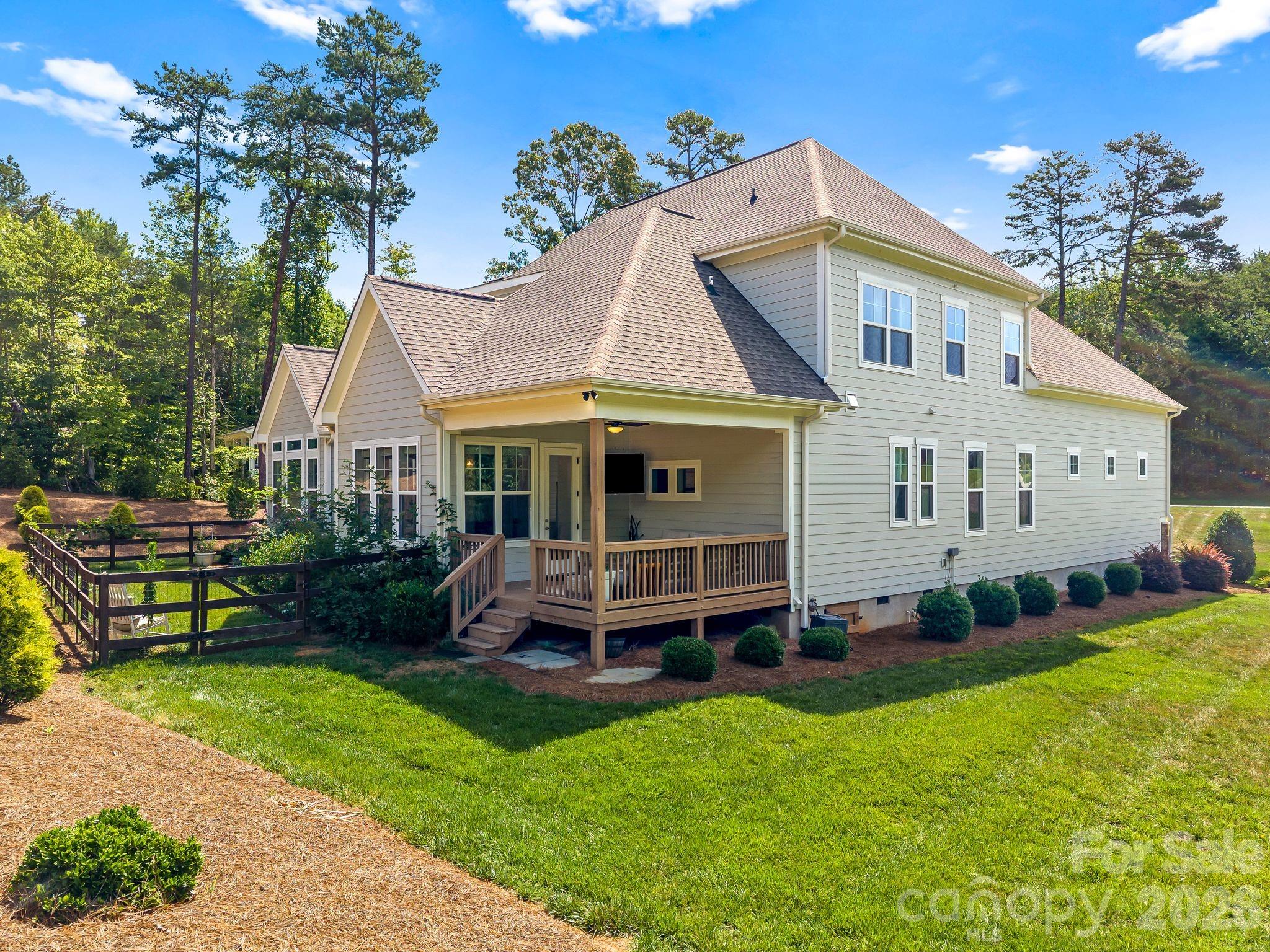 James Plantation - Residential