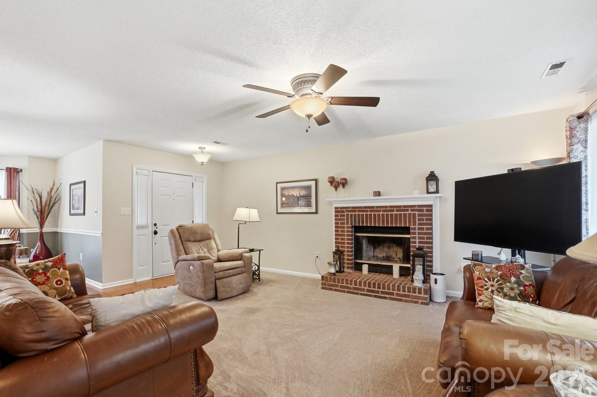 Carriage Oaks - Residential