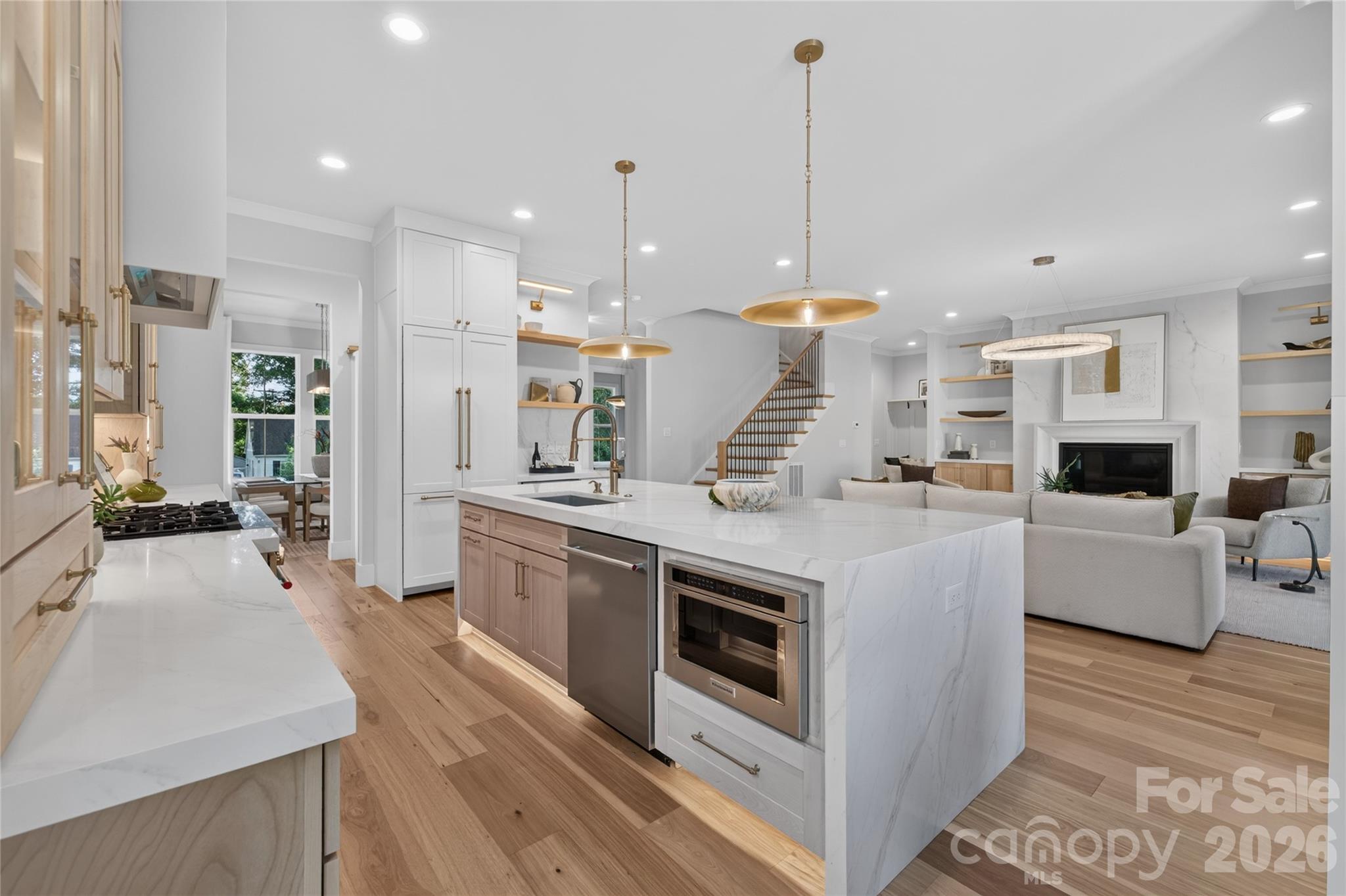 Commonwealth - Residential