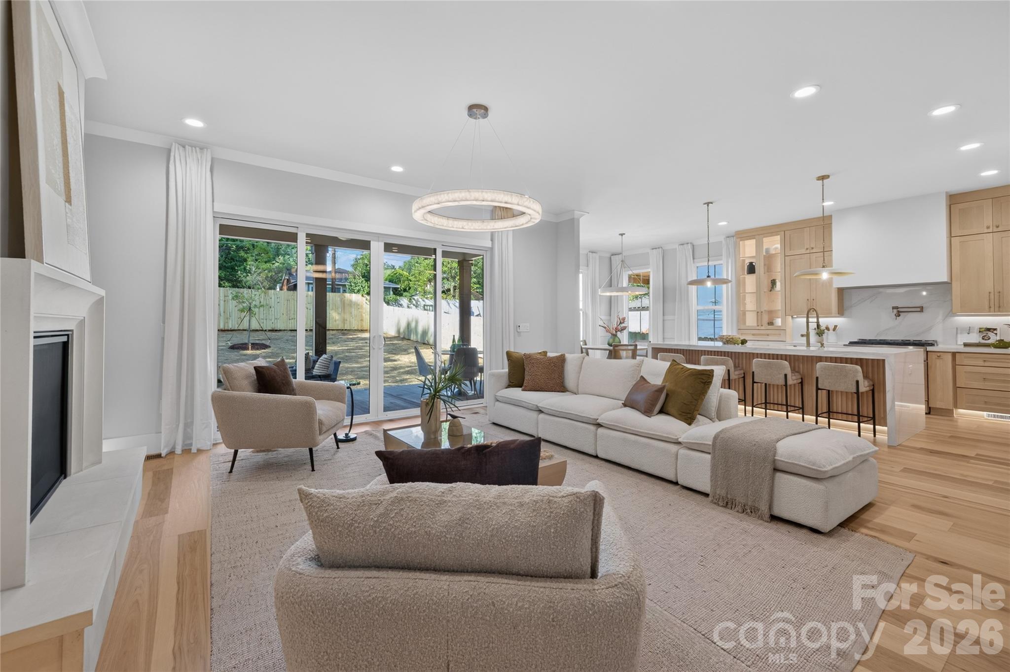 Commonwealth - Residential