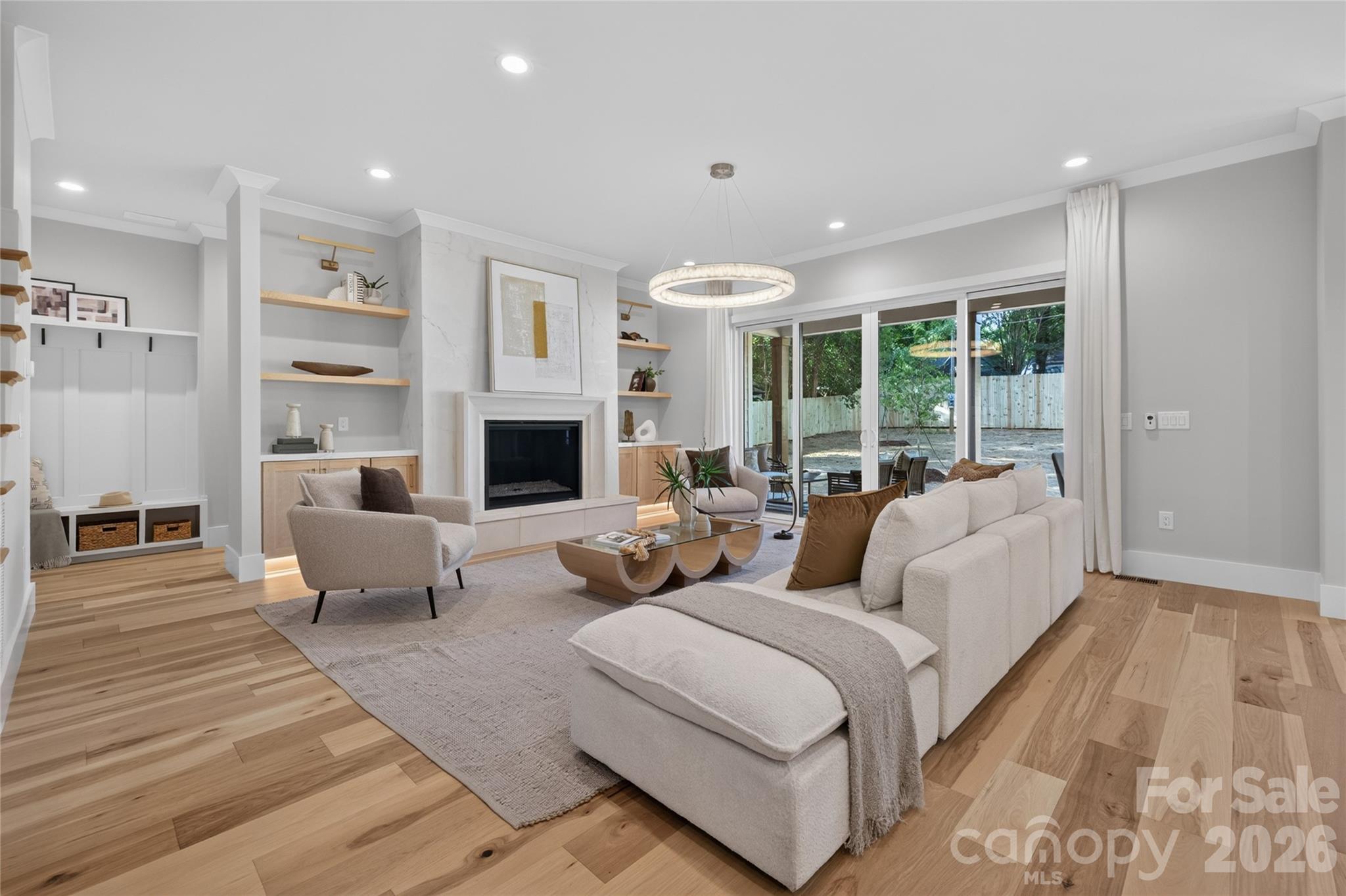 Commonwealth - Residential