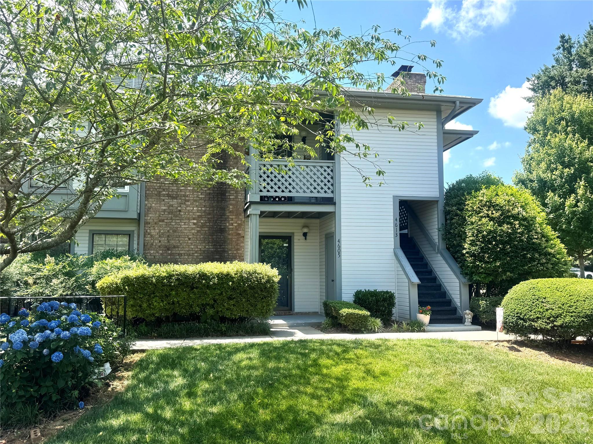 Harris Lake - Residential
