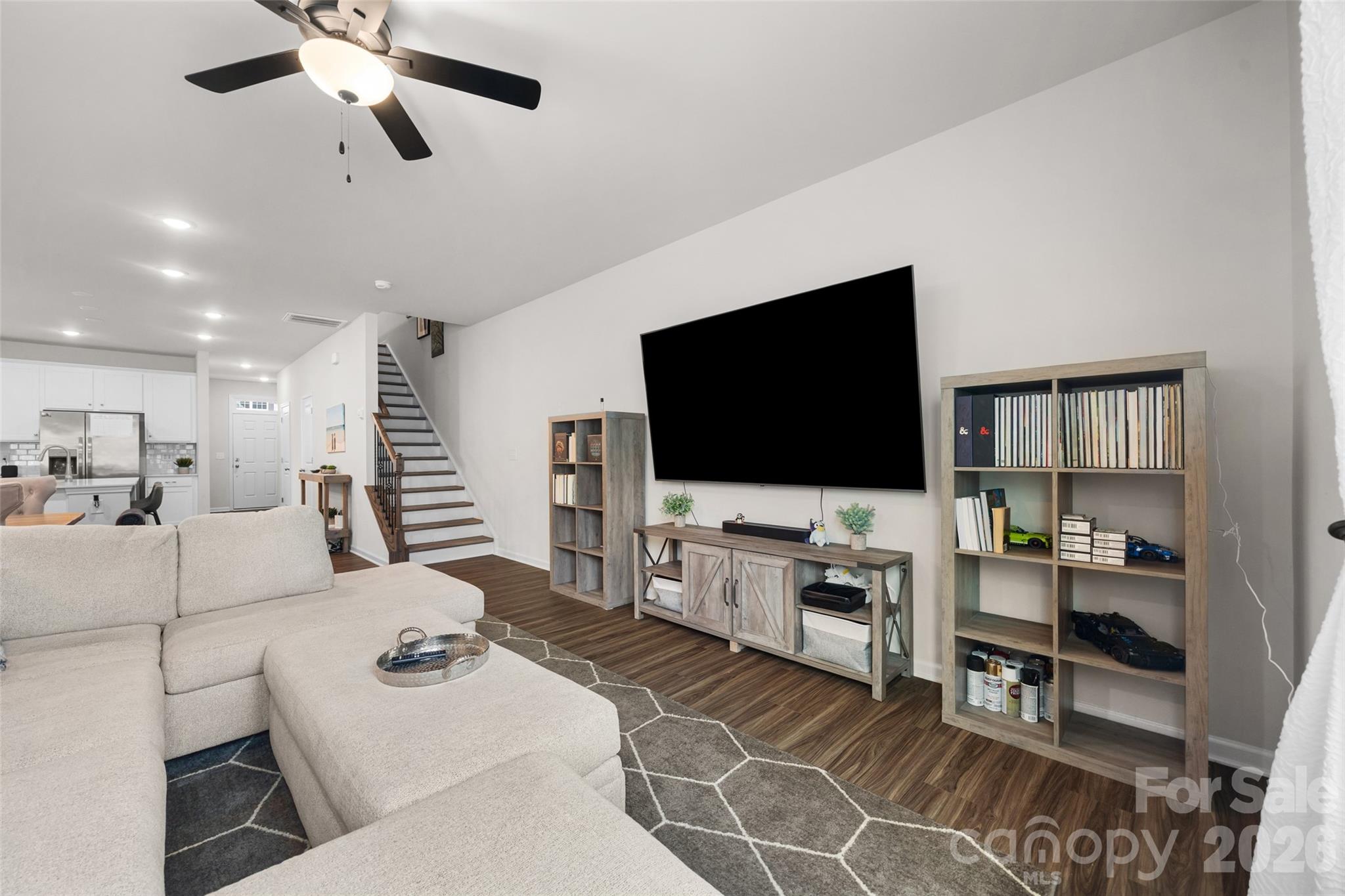 Elizabeth - Residential