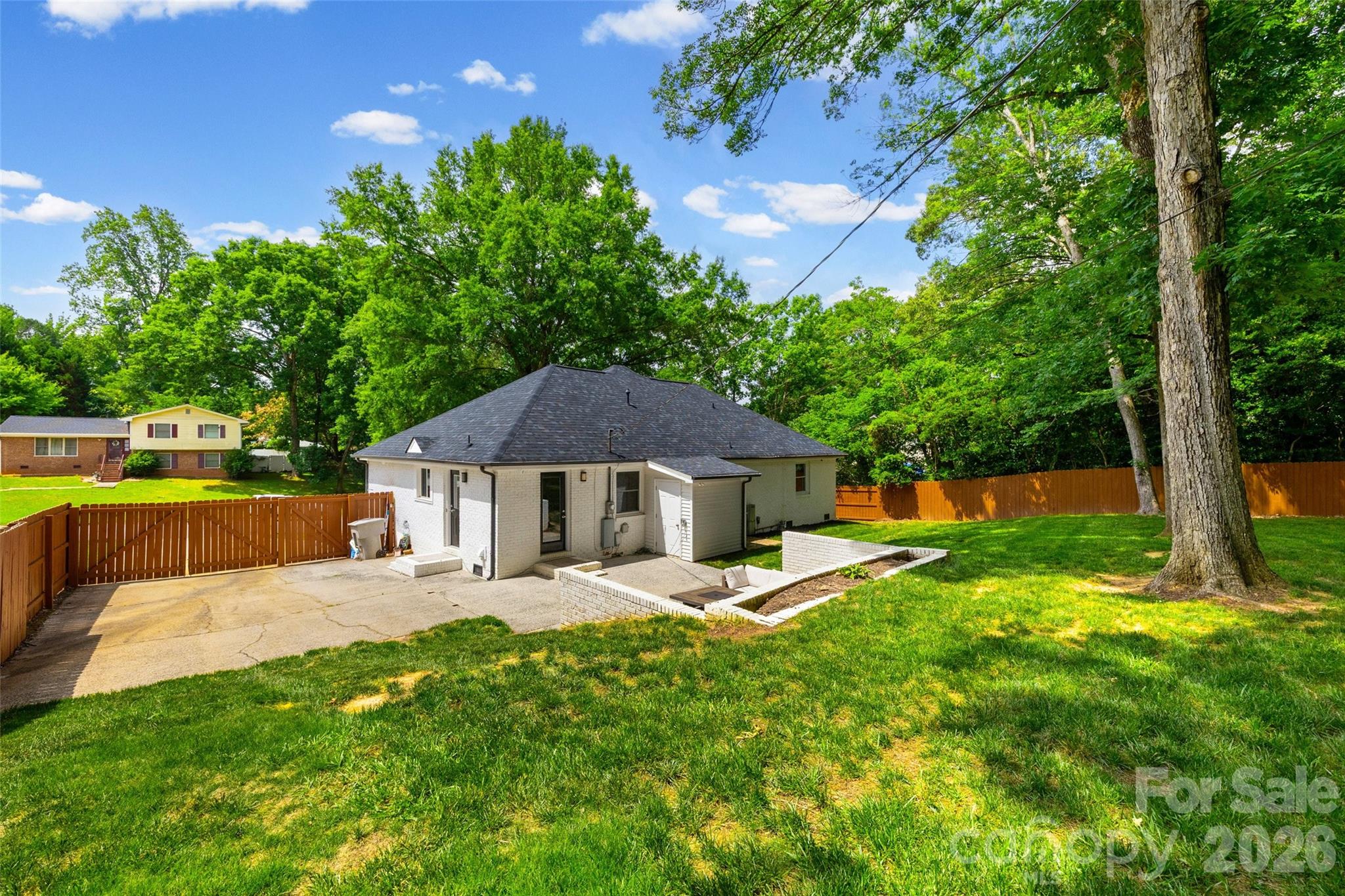 Fox Run - Residential