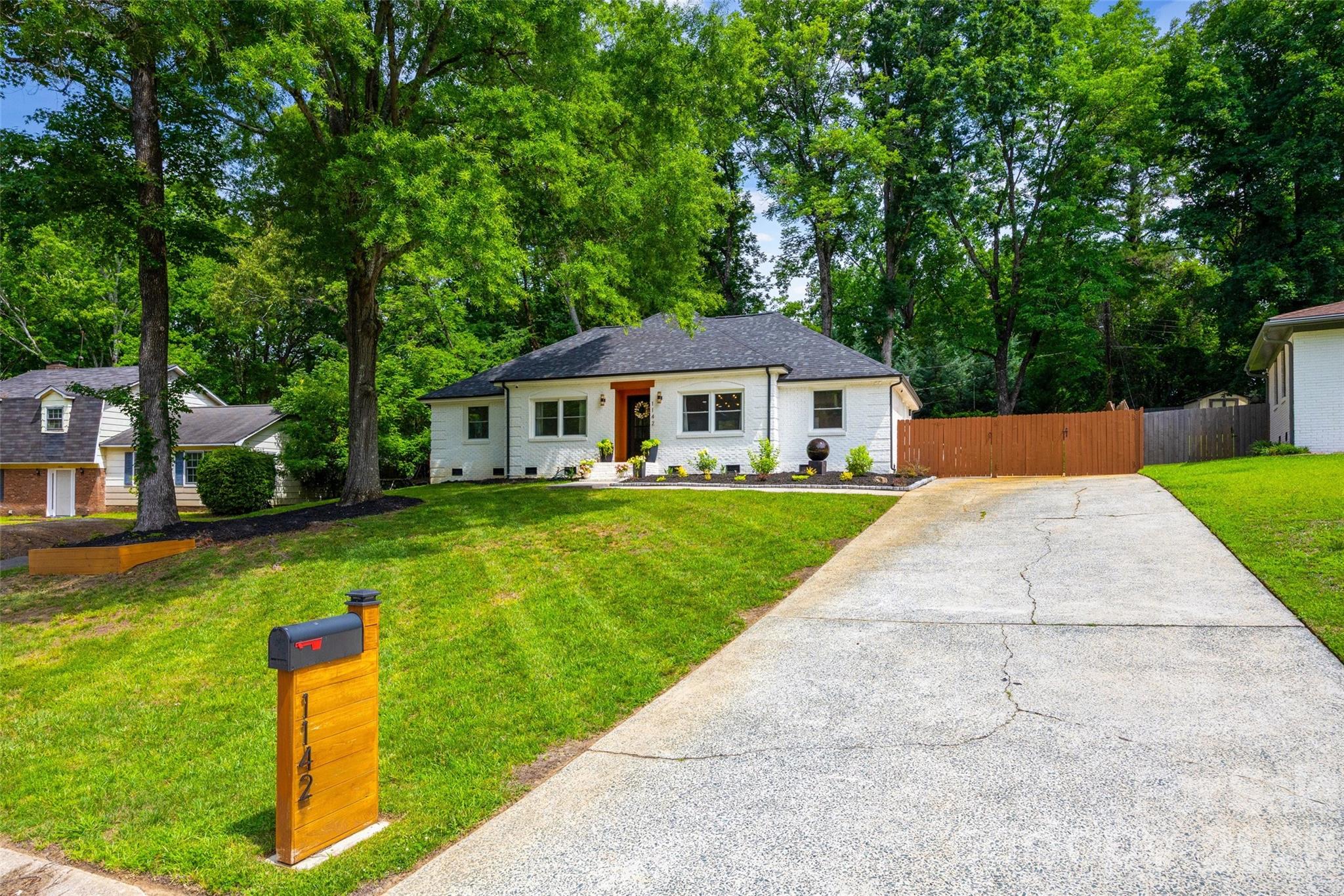 Fox Run - Residential