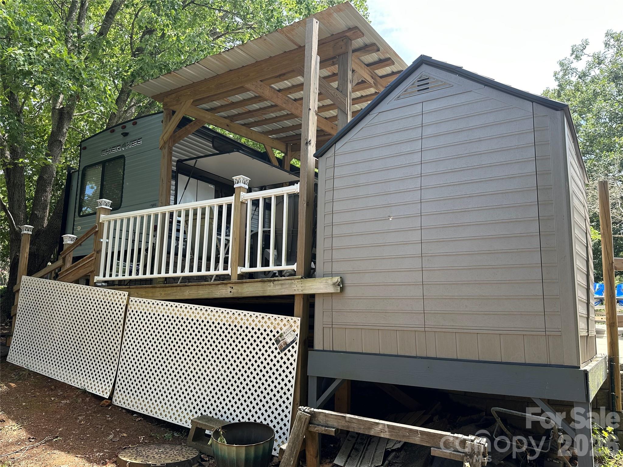 Badin Shores Resort - Residential