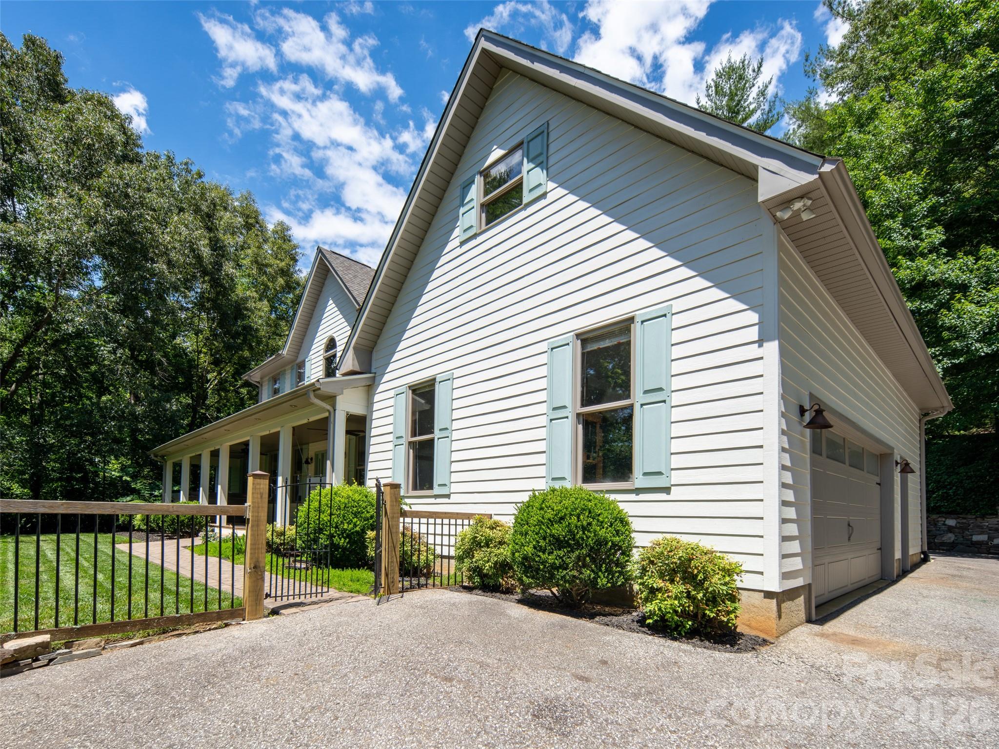 Woodburn Place - Residential