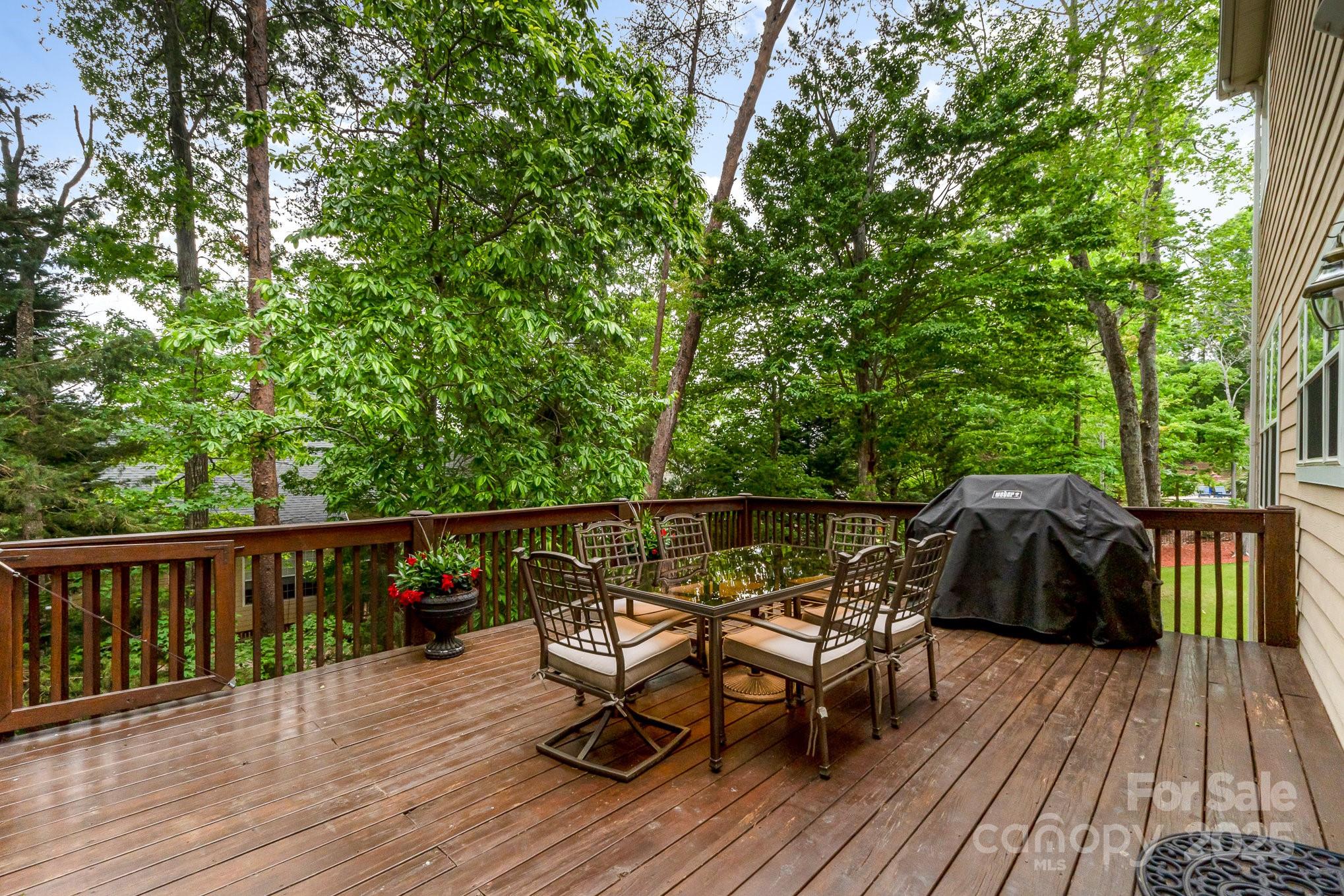 Lake Shore - Residential