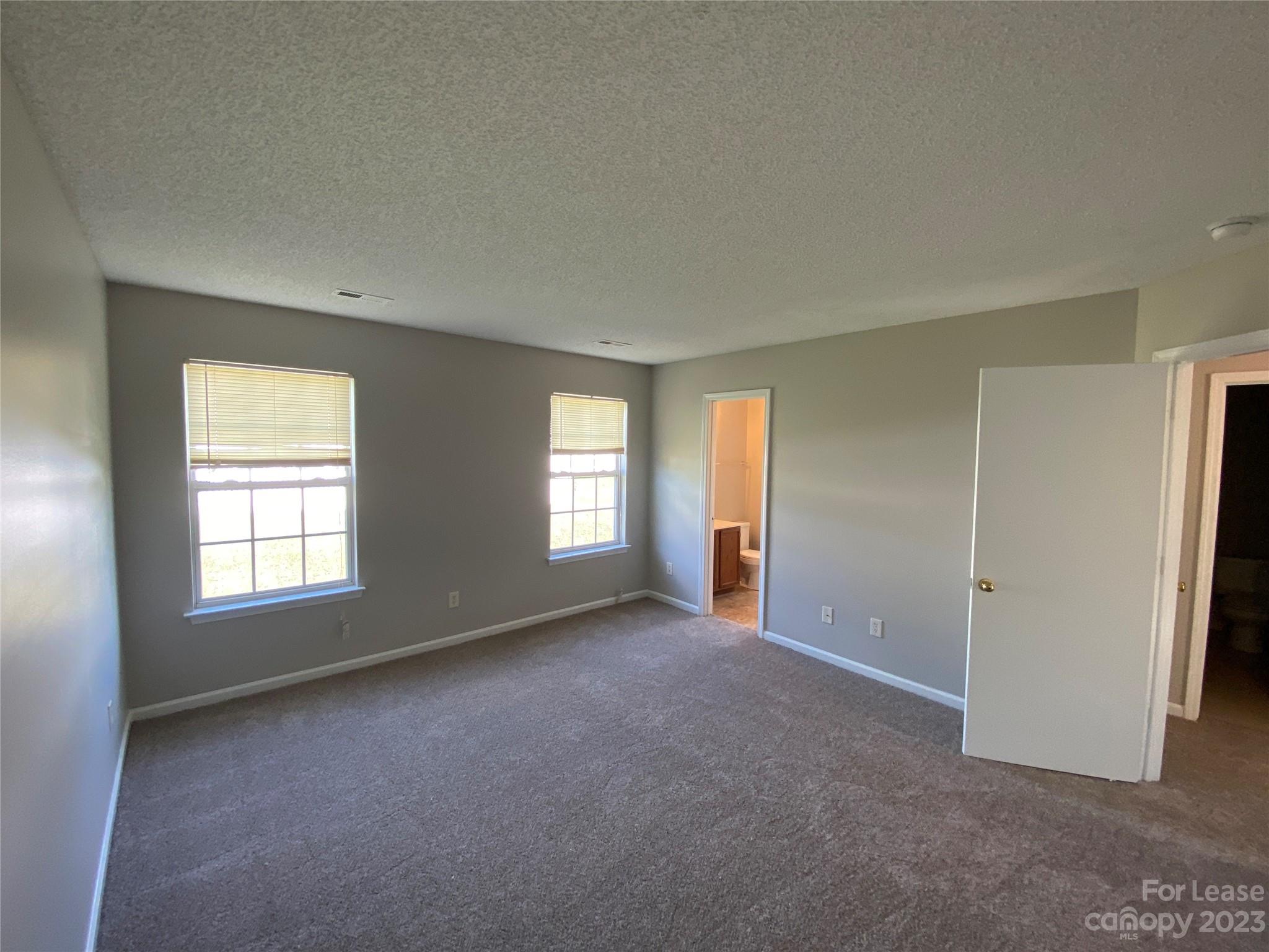 Stewarts Crossing - Residential Lease