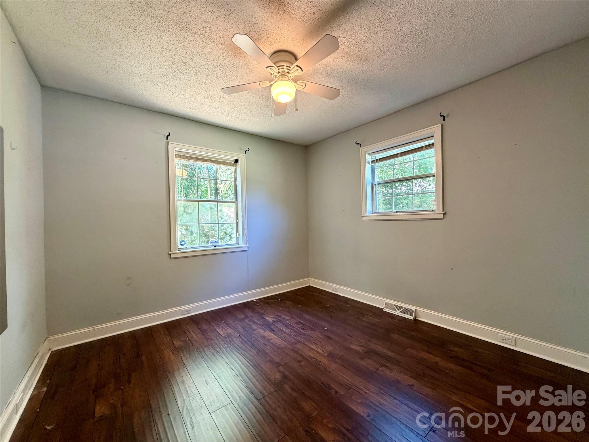 Enderly Park - Residential