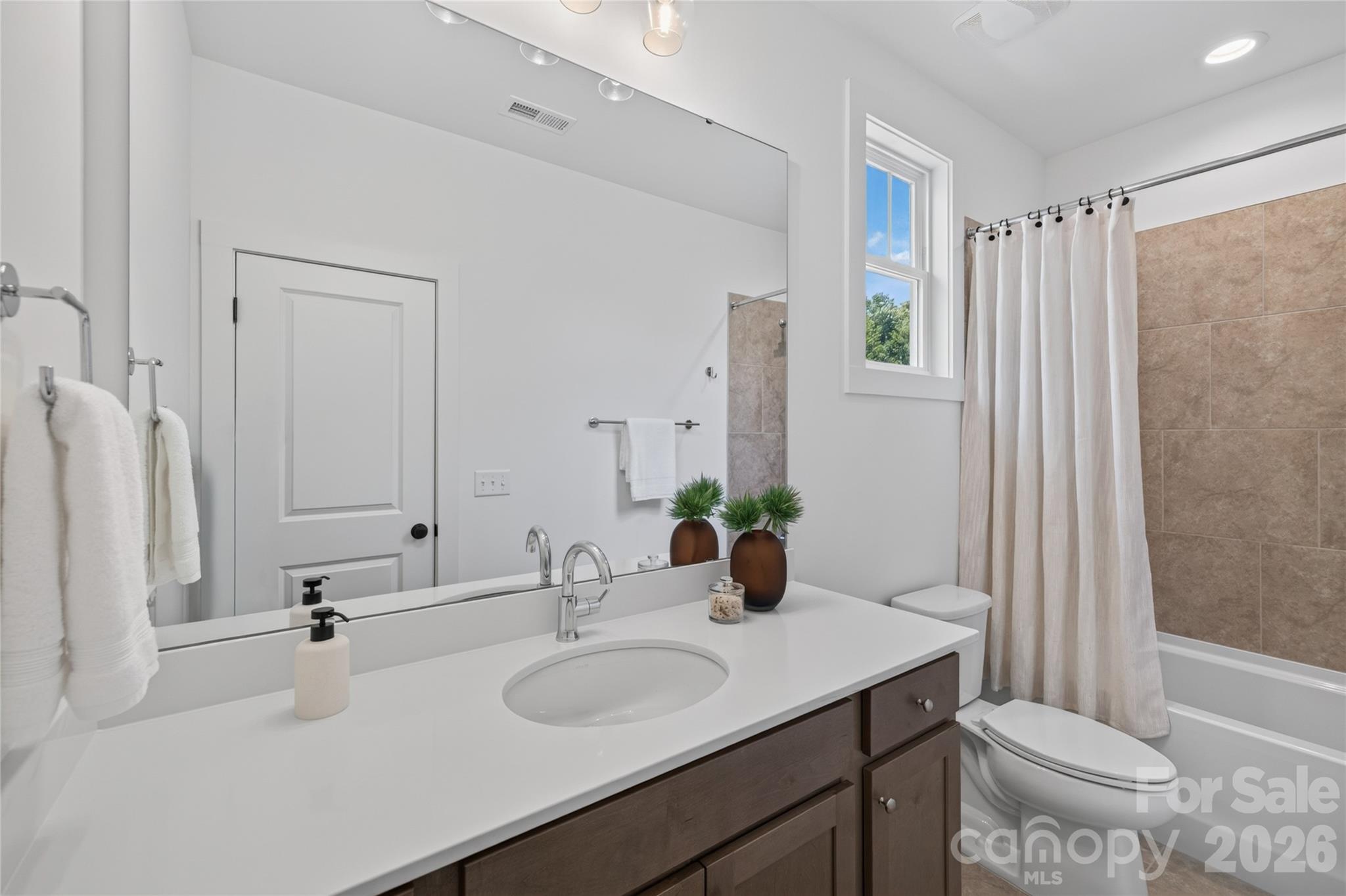 Eastland Yards - Residential