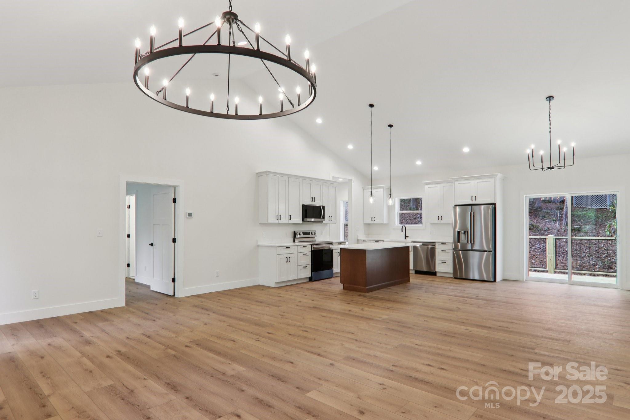 Mills Pointe - Residential