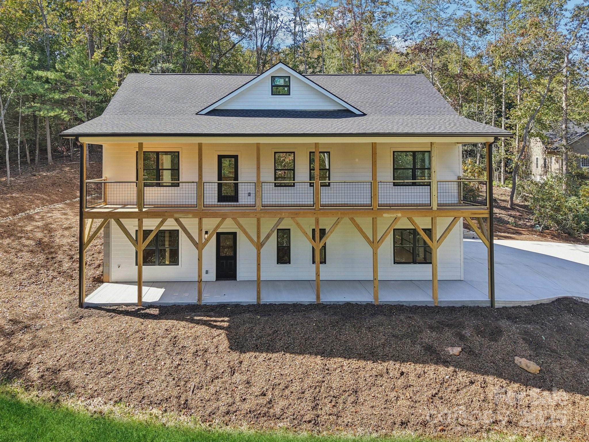 Mills Pointe - Residential