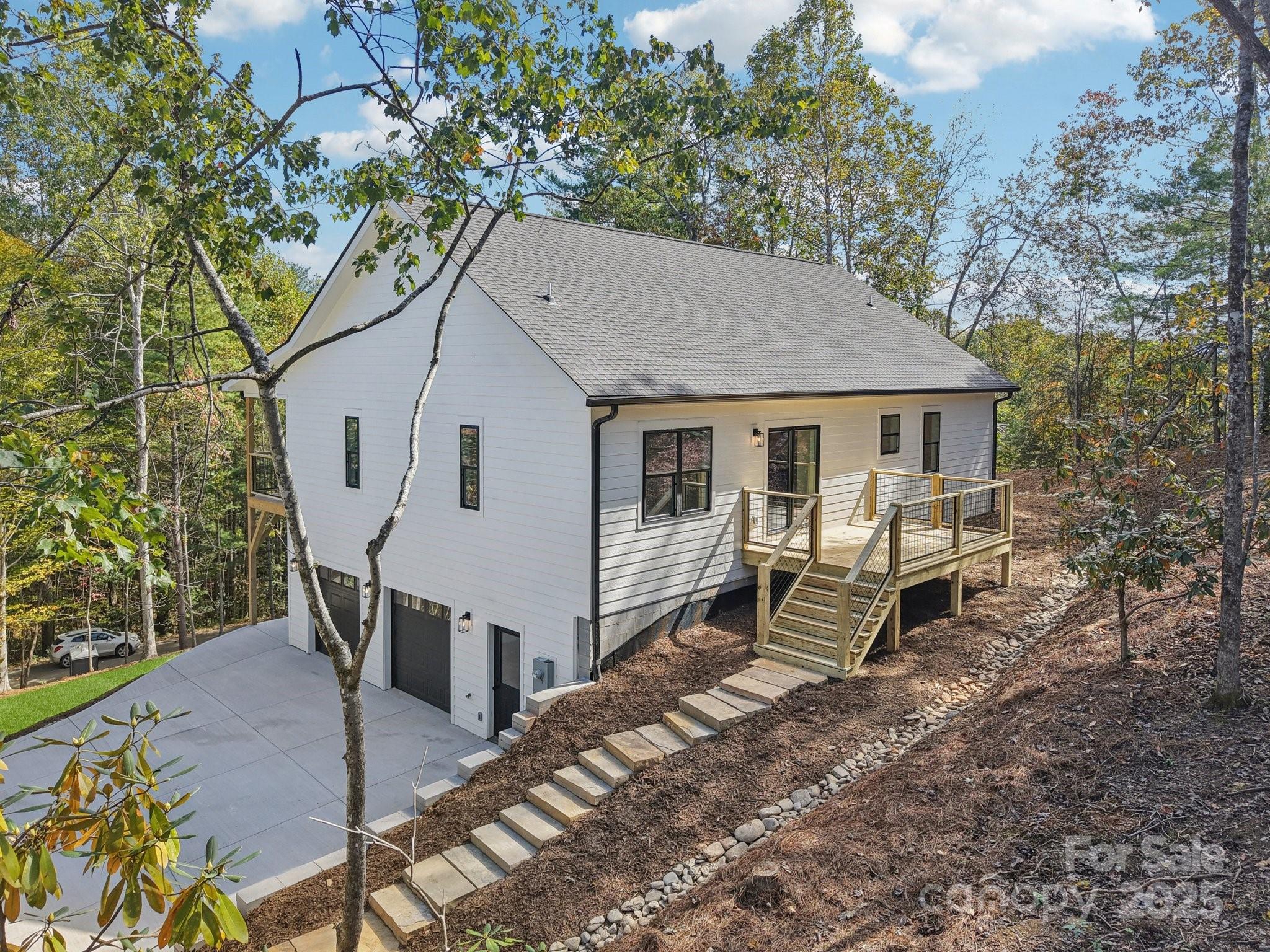 Mills Pointe - Residential