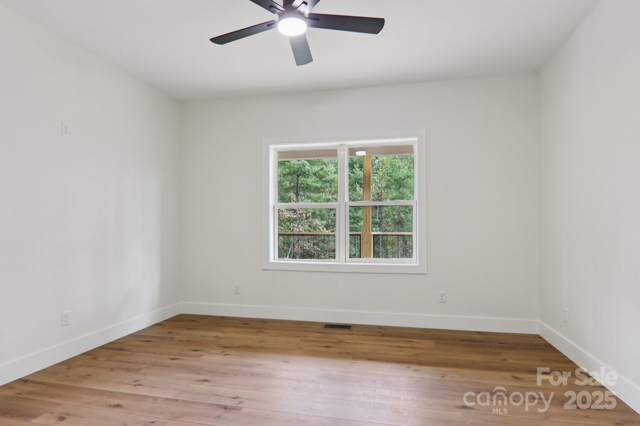 Mills Pointe - Residential