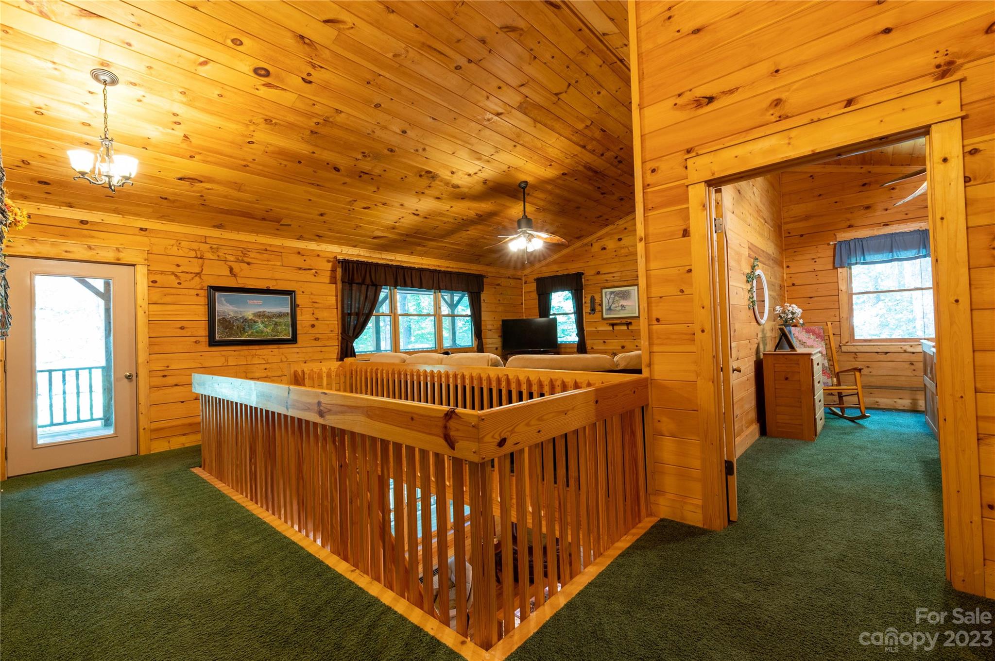 Mount Mitchell Lands - Residential