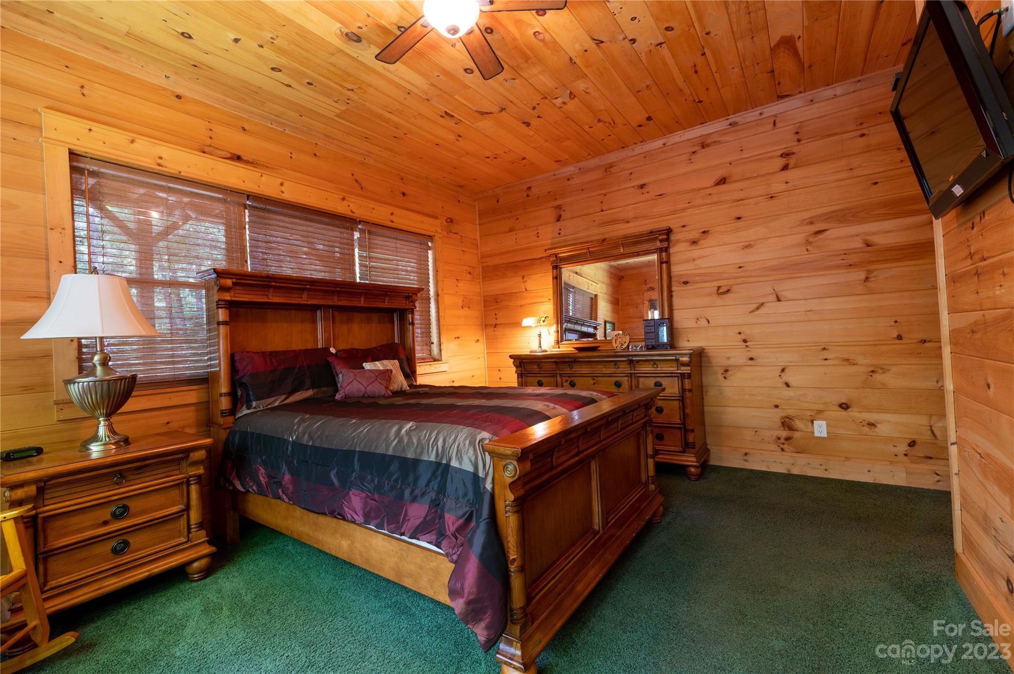 Mount Mitchell Lands - Residential