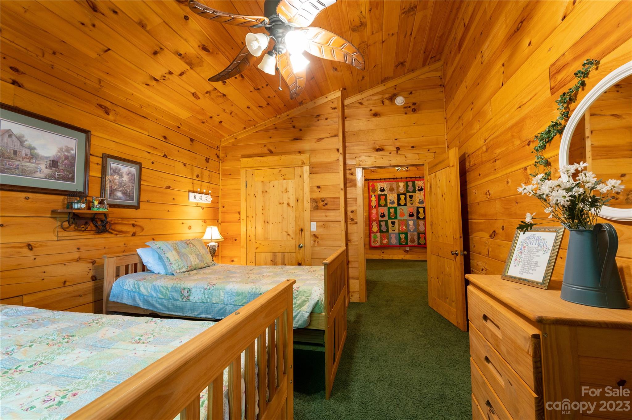Mount Mitchell Lands - Residential