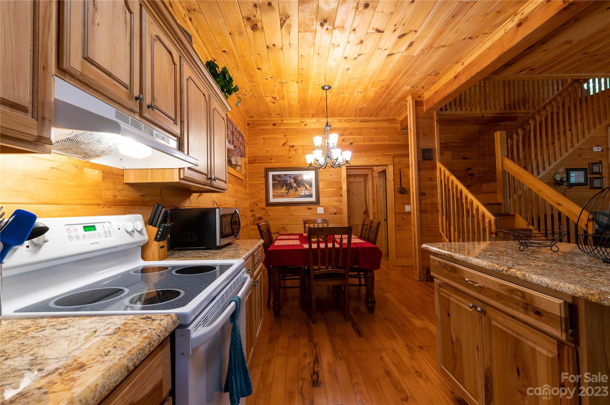 Mount Mitchell Lands - Residential