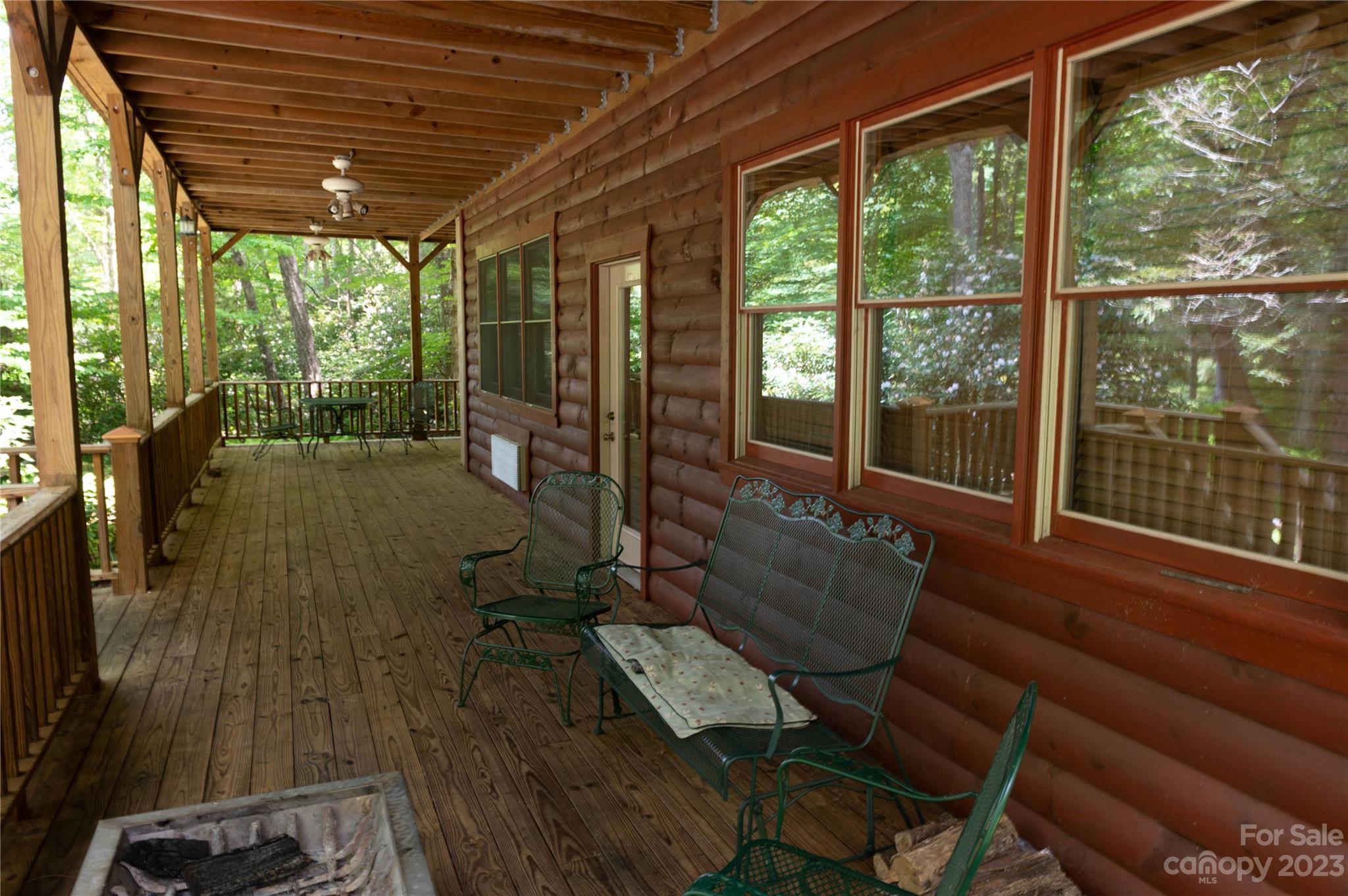 Mount Mitchell Lands - Residential