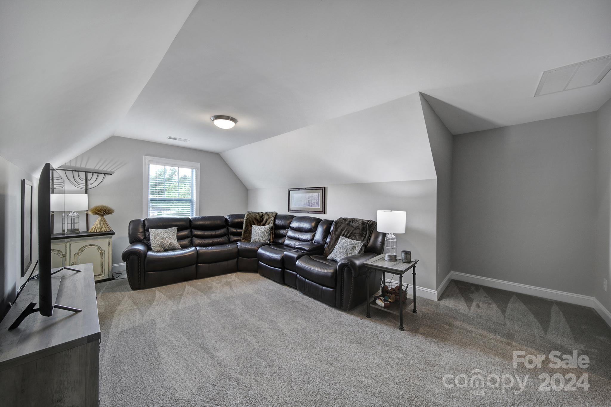 Brentwood - Residential