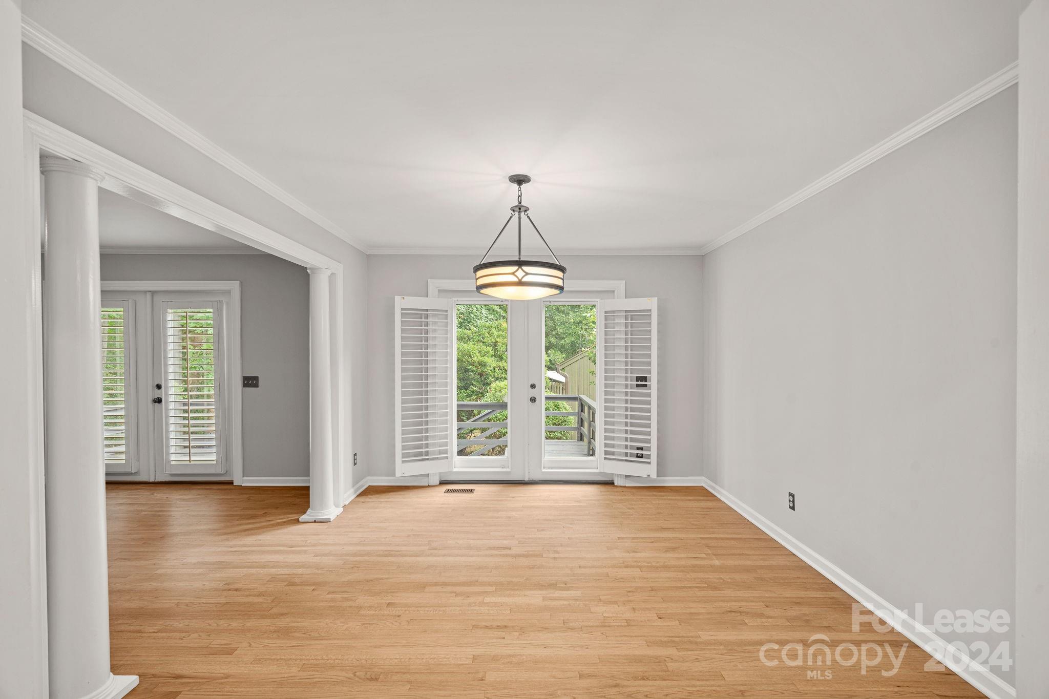 River Hills - Residential Lease