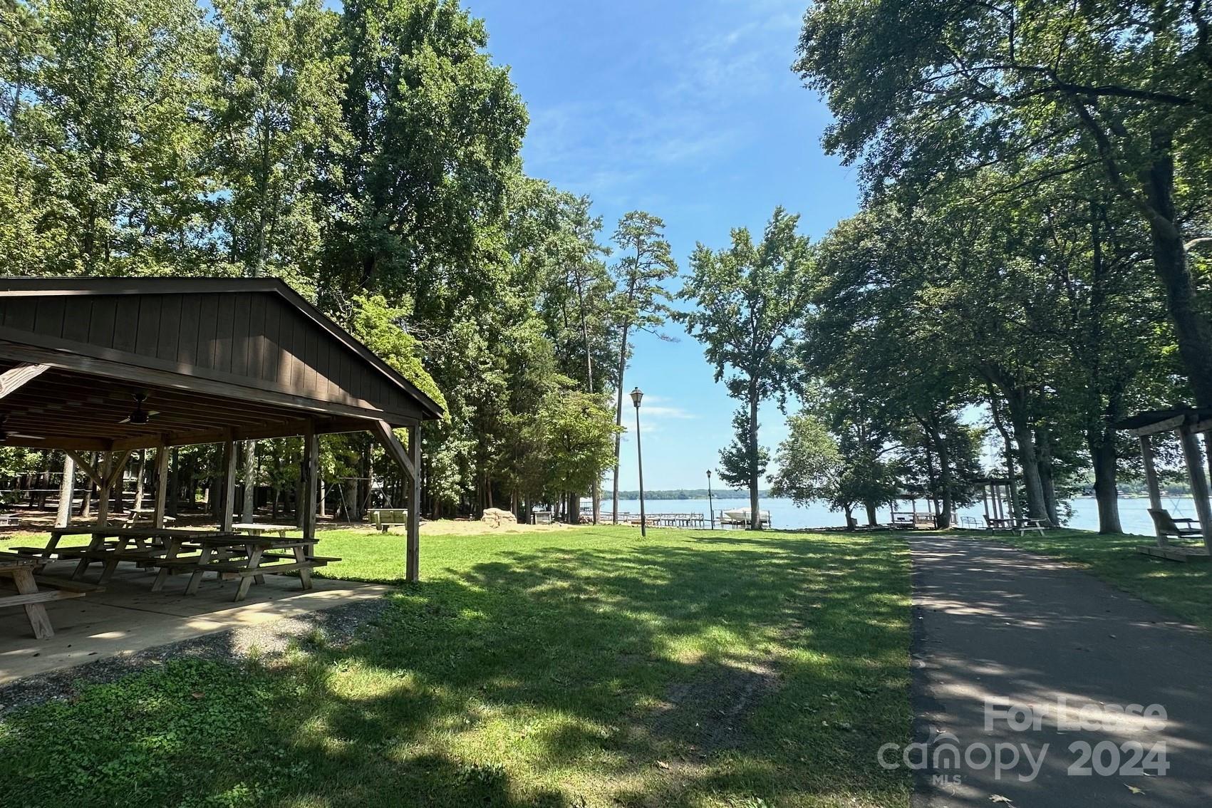 River Hills - Residential Lease