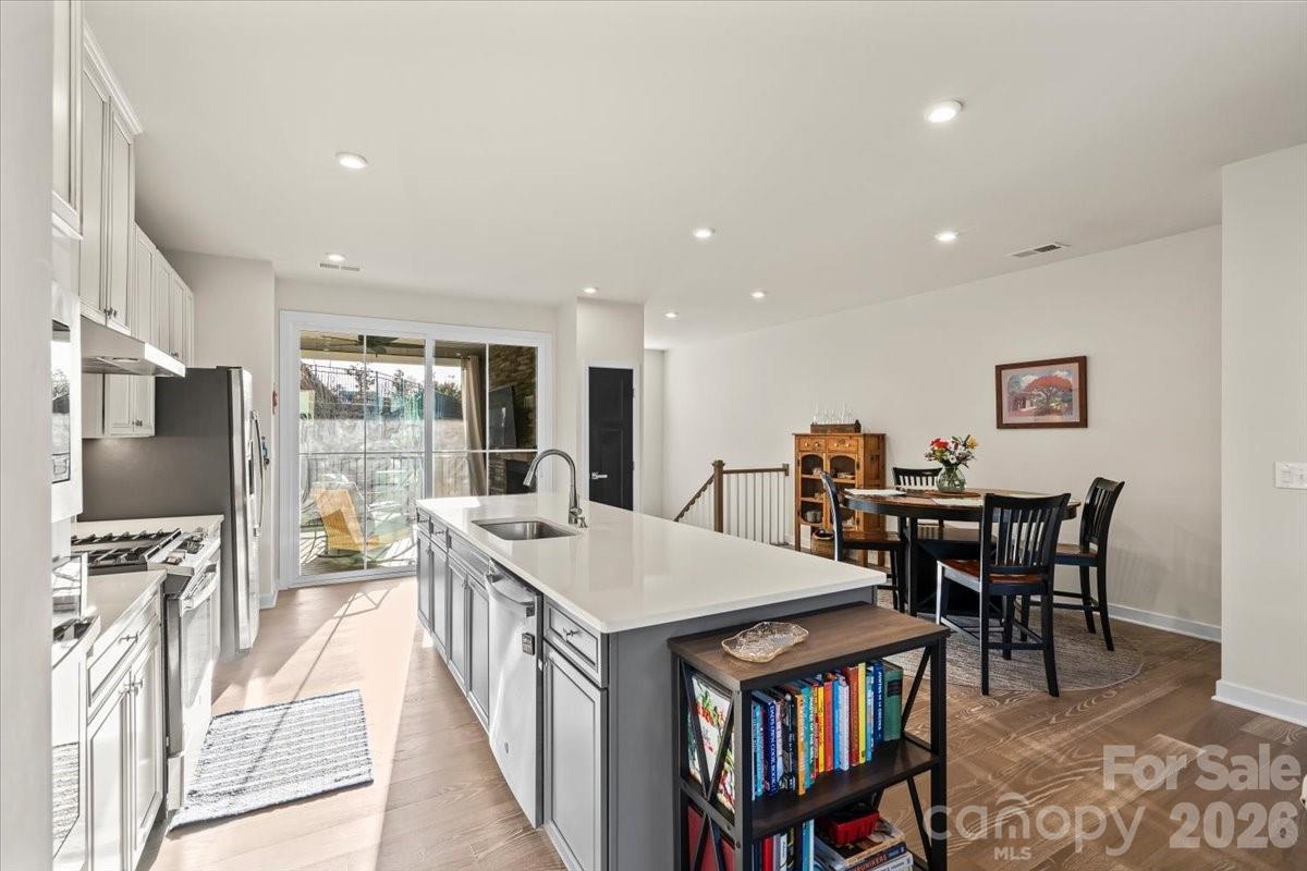 Trinity Townes - Residential