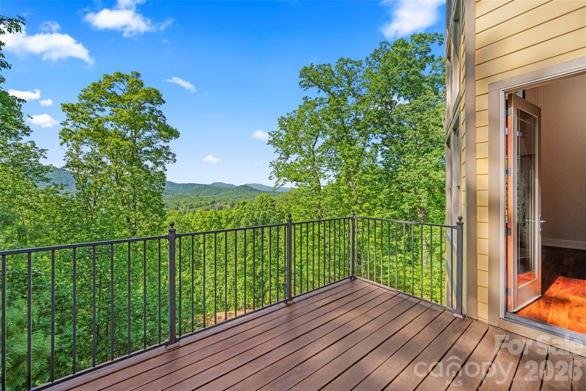 Vista At Bills Mountain - Residential