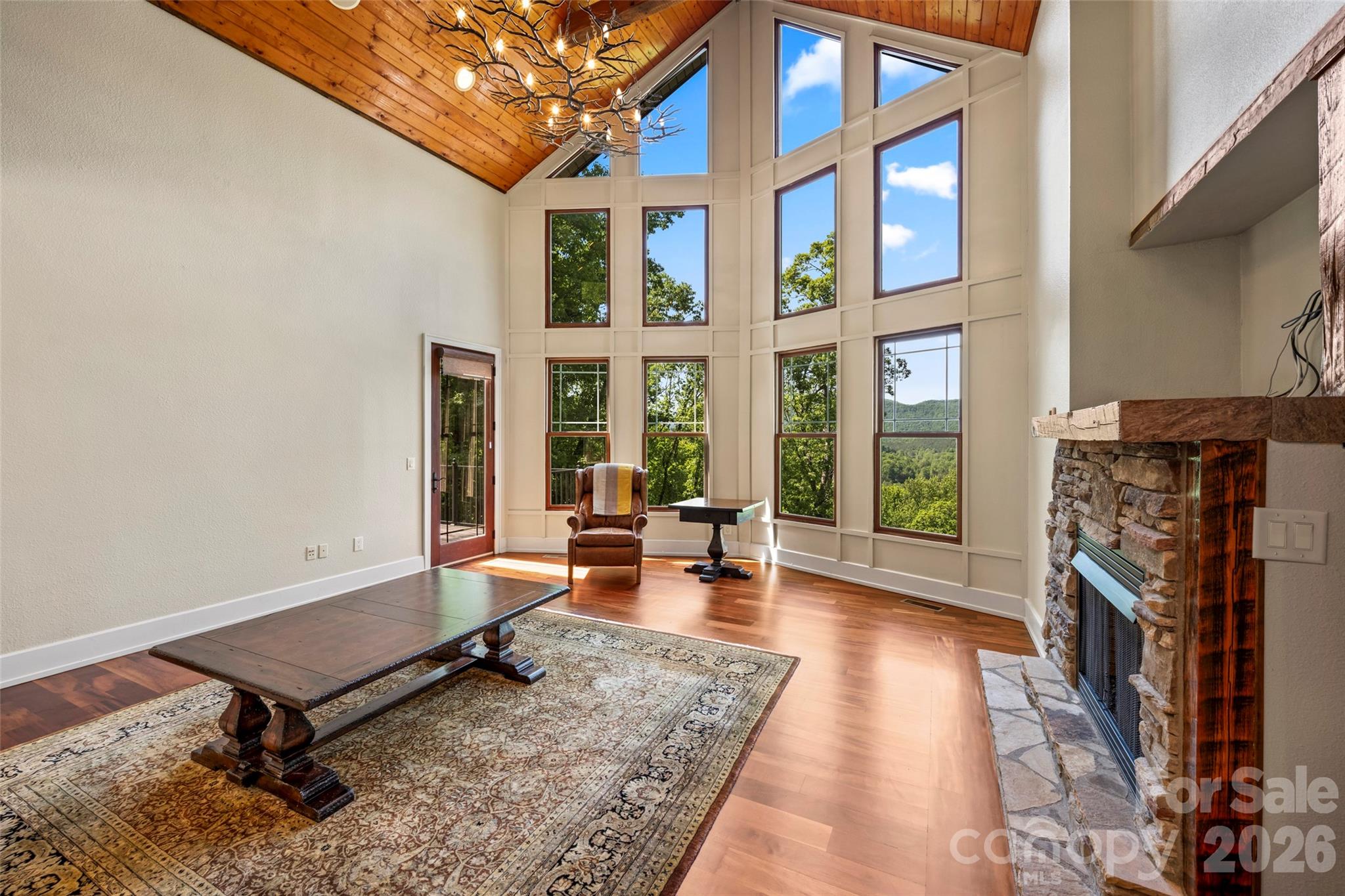 Vista At Bills Mountain - Residential