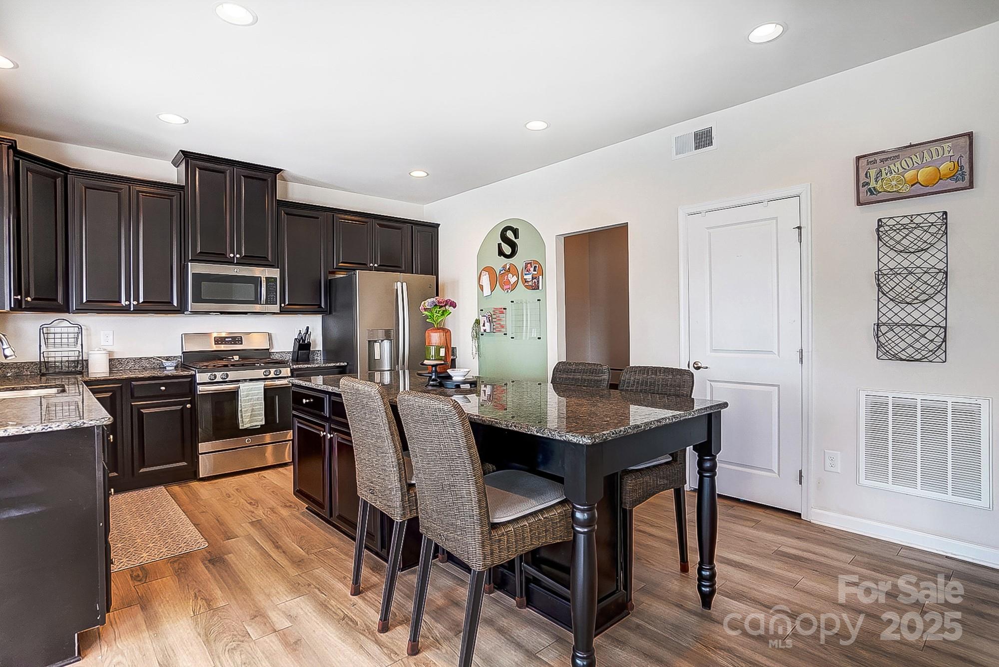 Bethesda Oaks - Residential