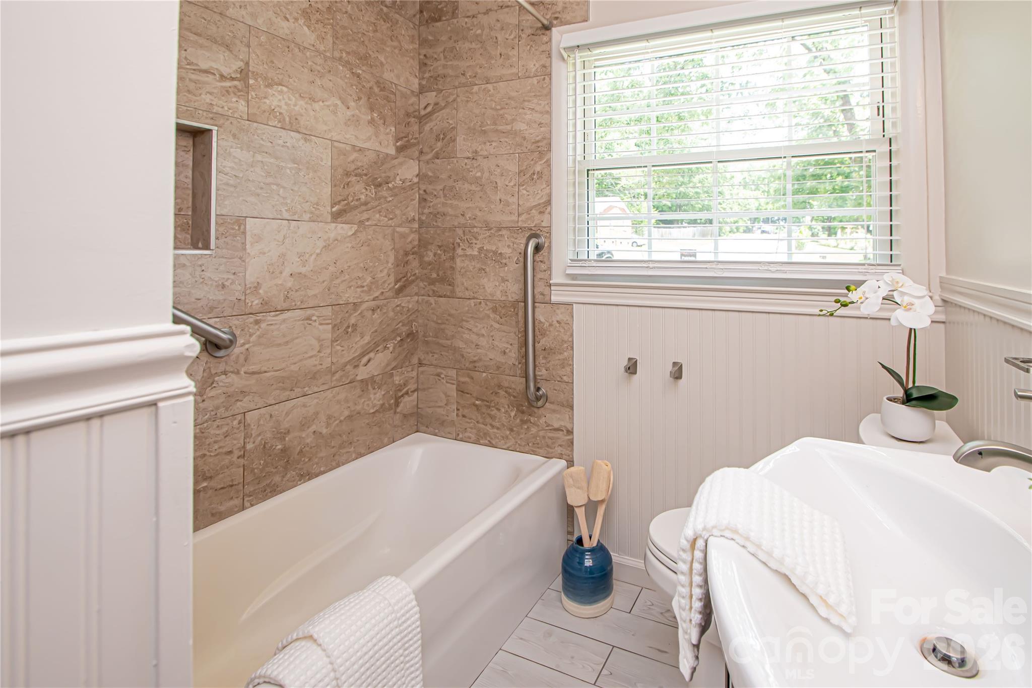 Oakhurst - Residential