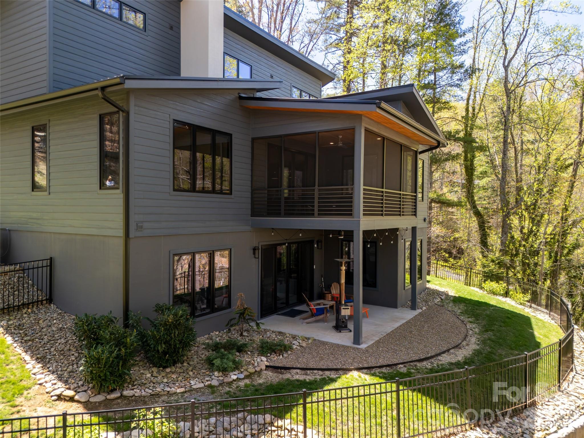 Grove Park Cove - Residential
