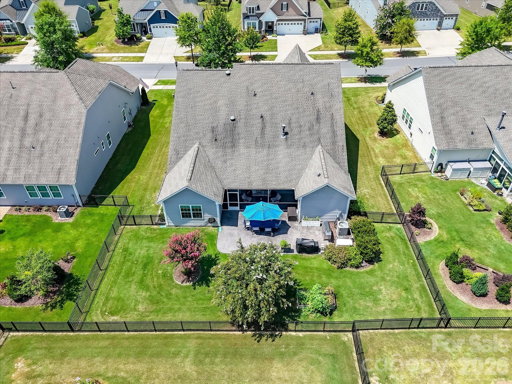 Tree Tops - Residential