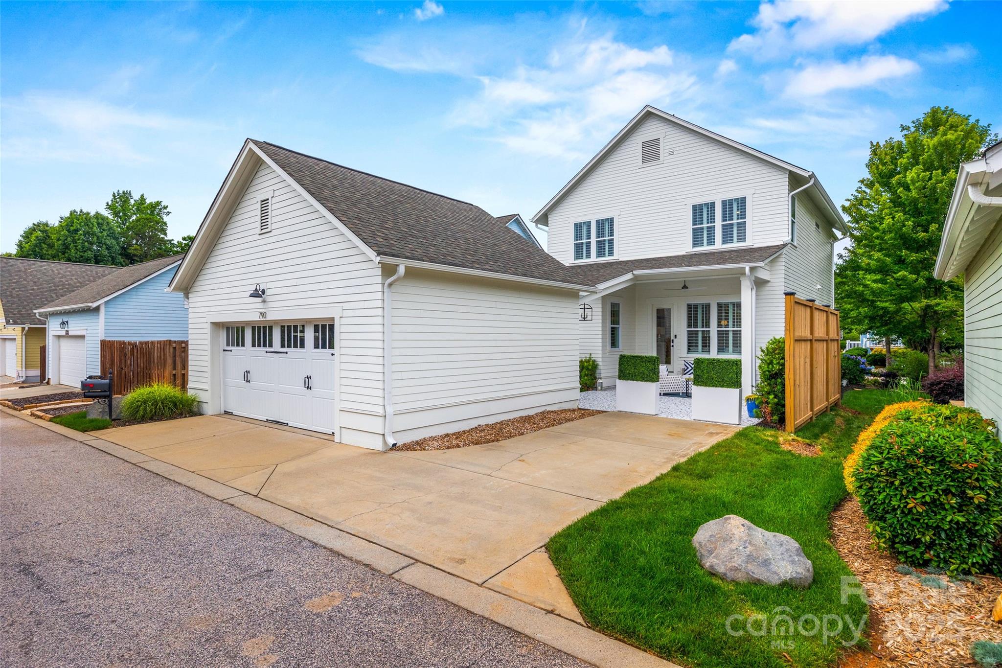 Riverwalk - Residential