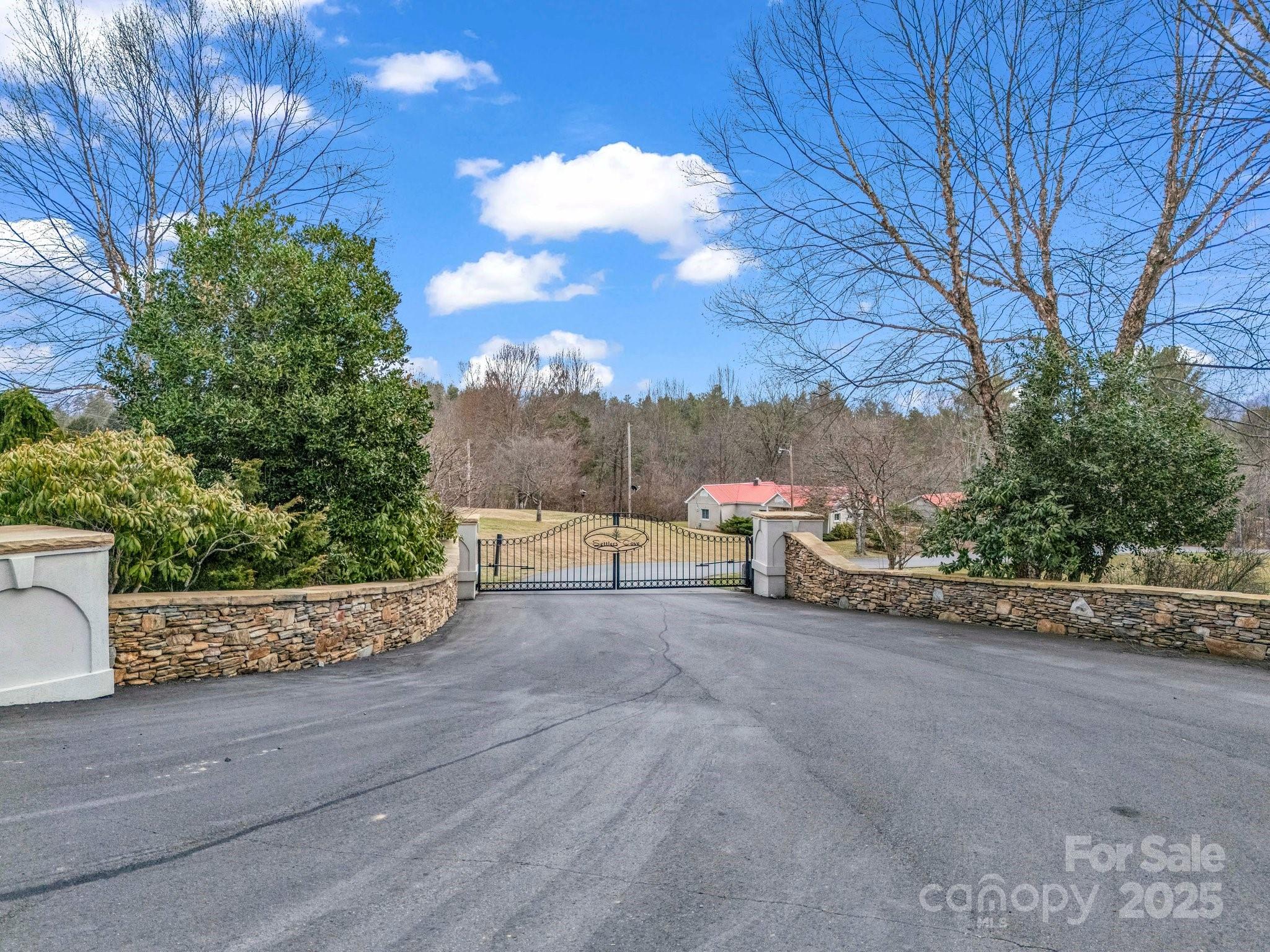 Settlers Cove - Land