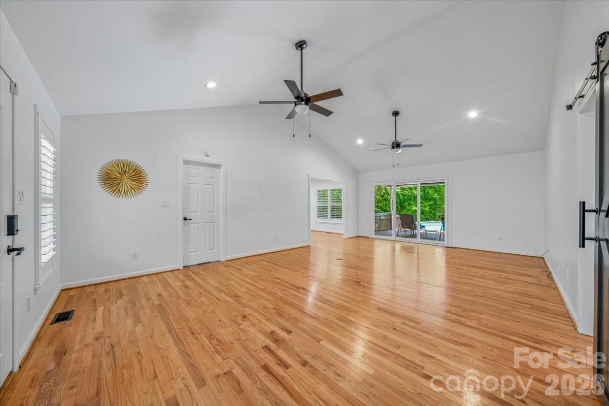 Montclaire - Residential