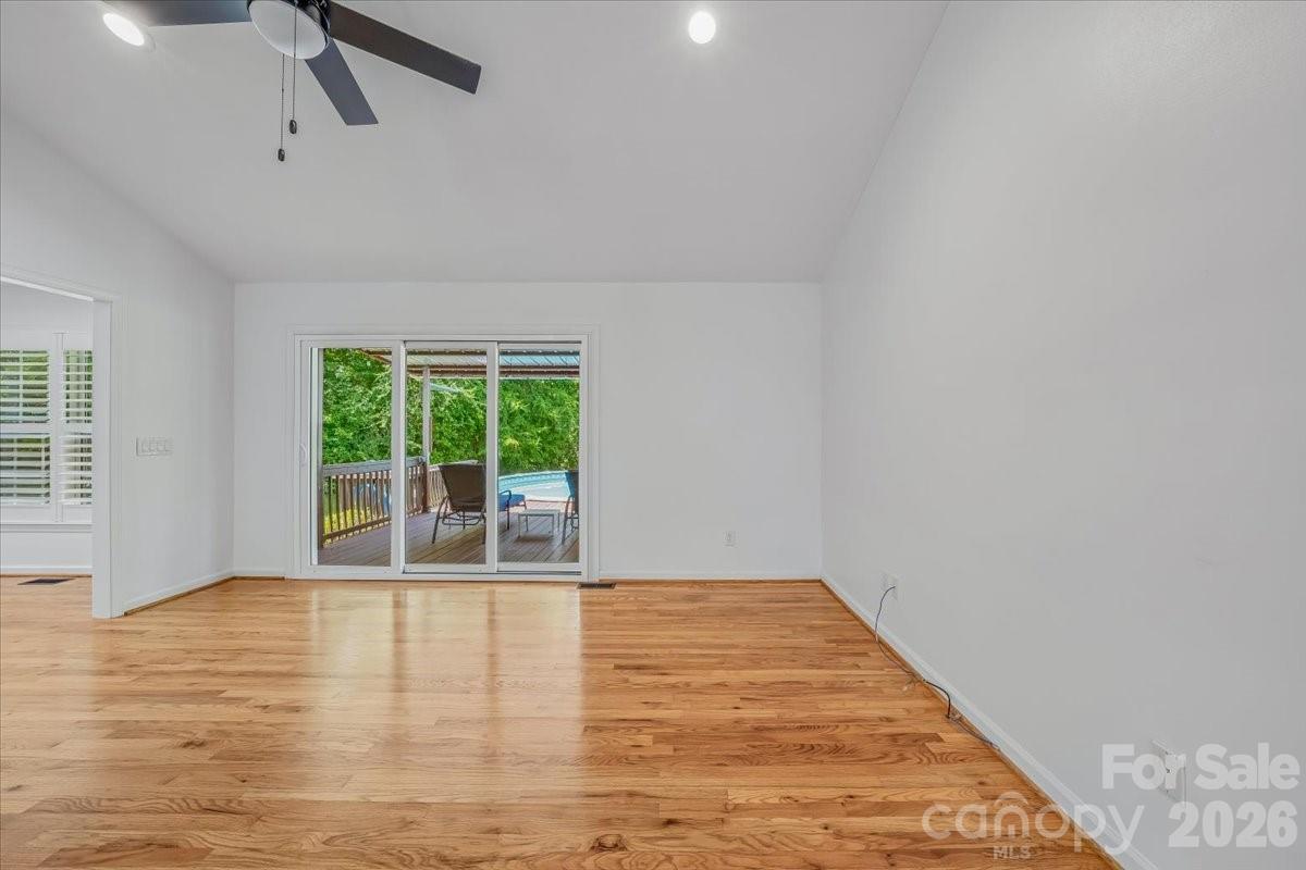 Montclaire - Residential