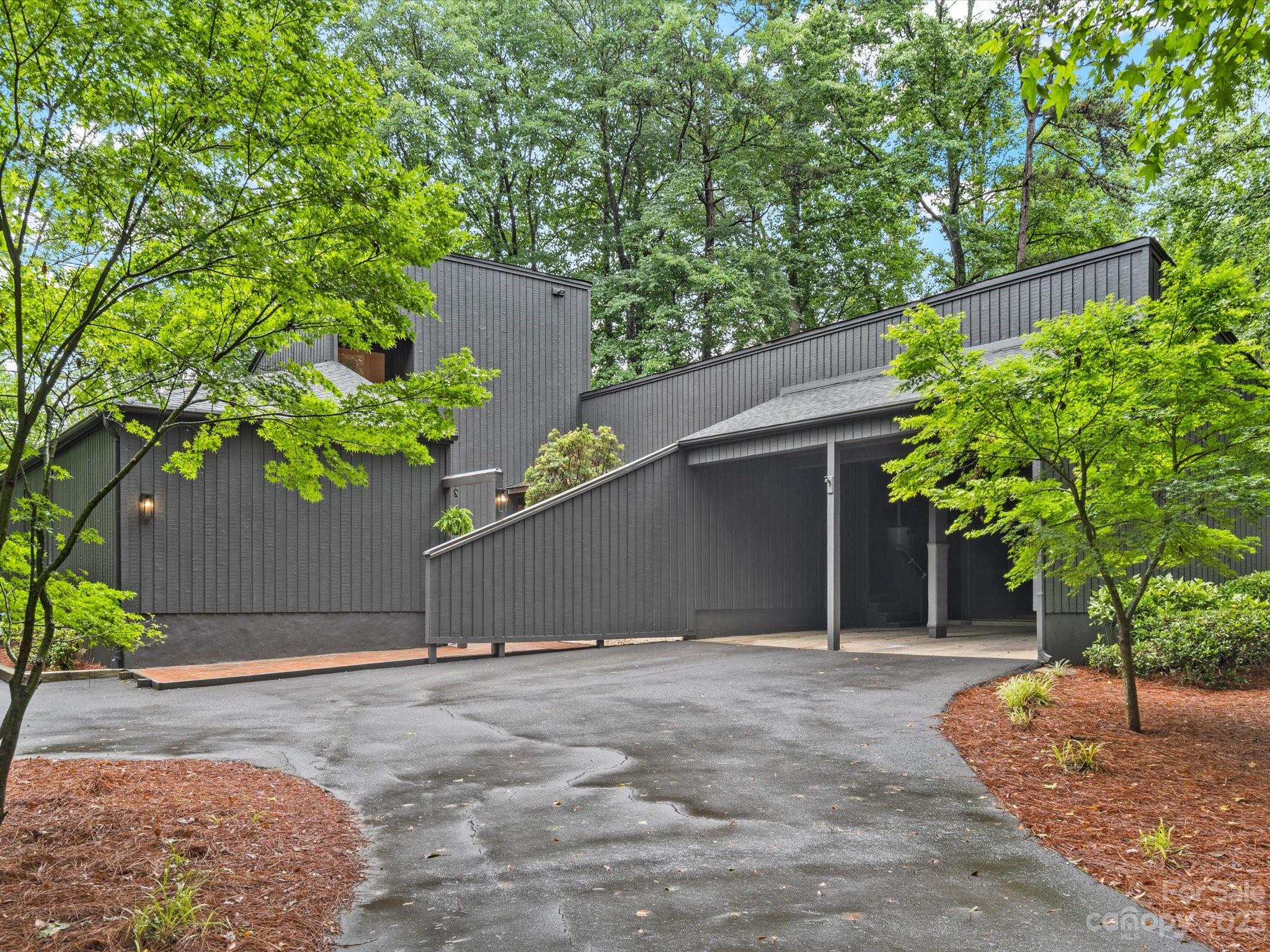 River Hills - Residential