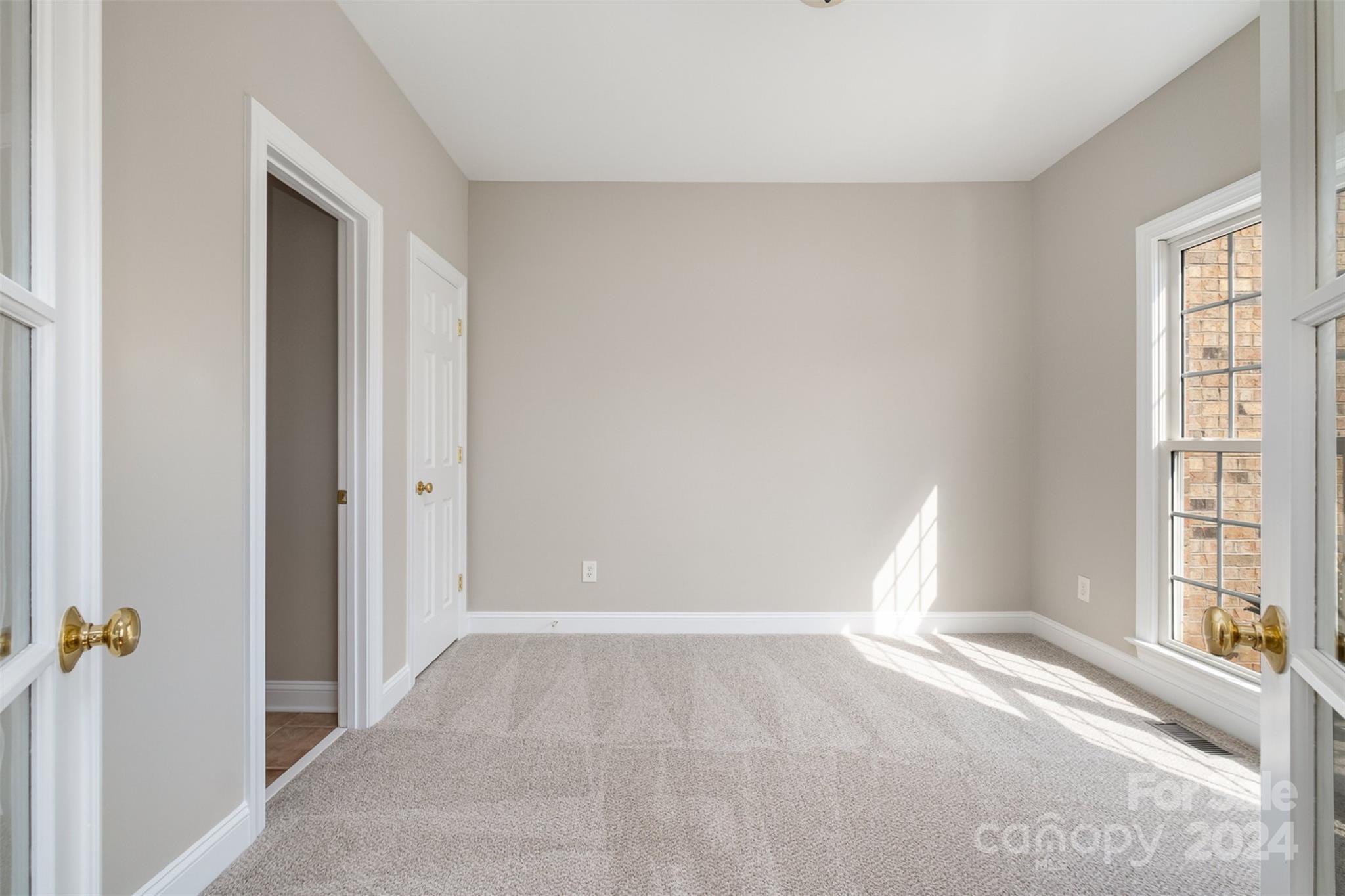 Regent Park - Residential