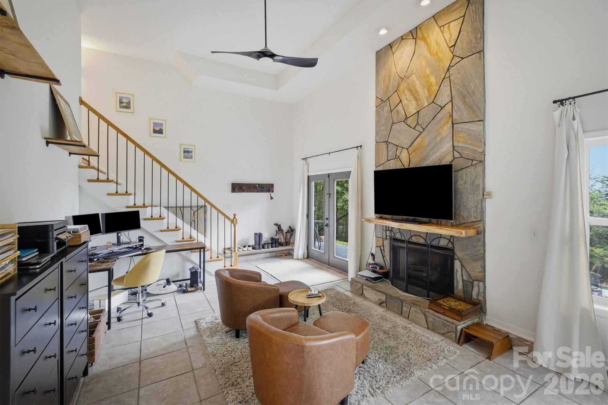 Stones Throw - Residential