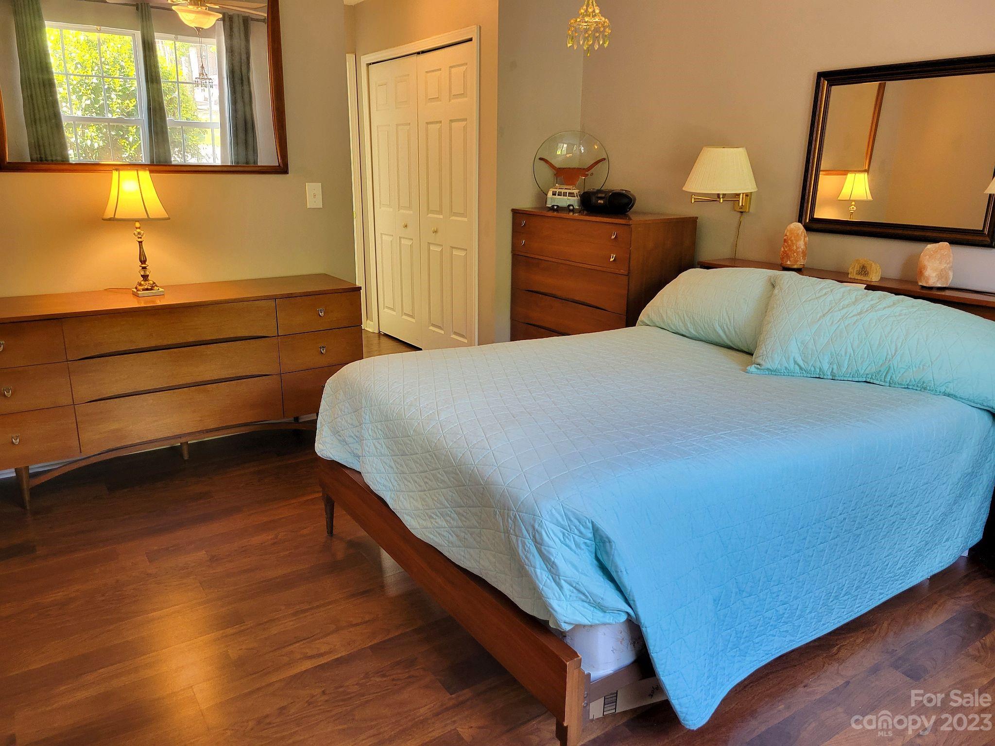 The Townes at River Crossing - Residential