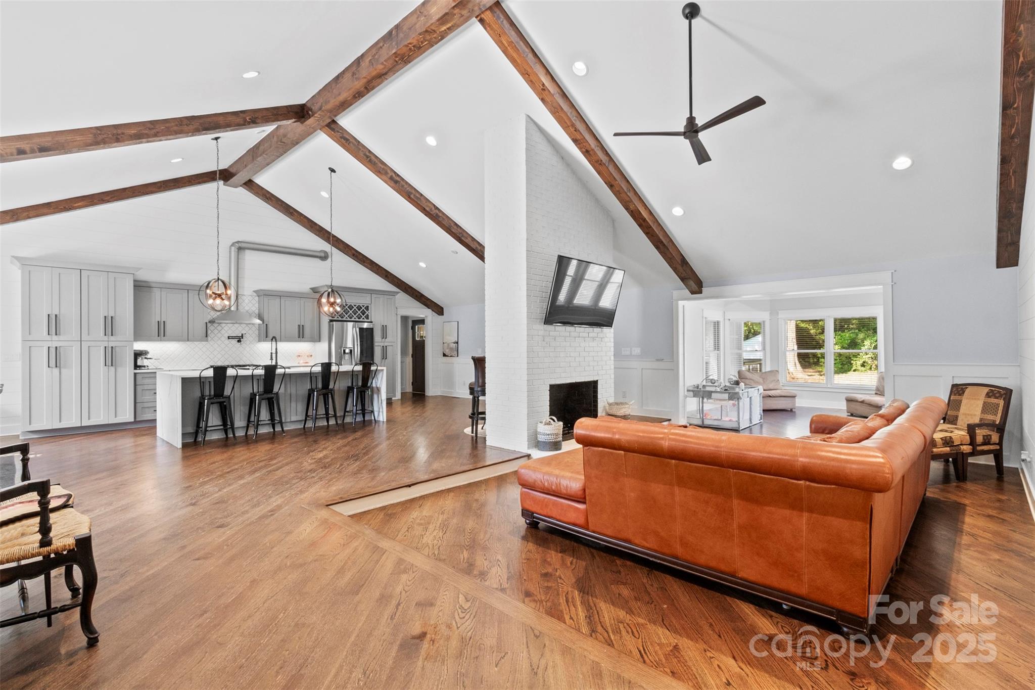 Kanawha Hill - Residential