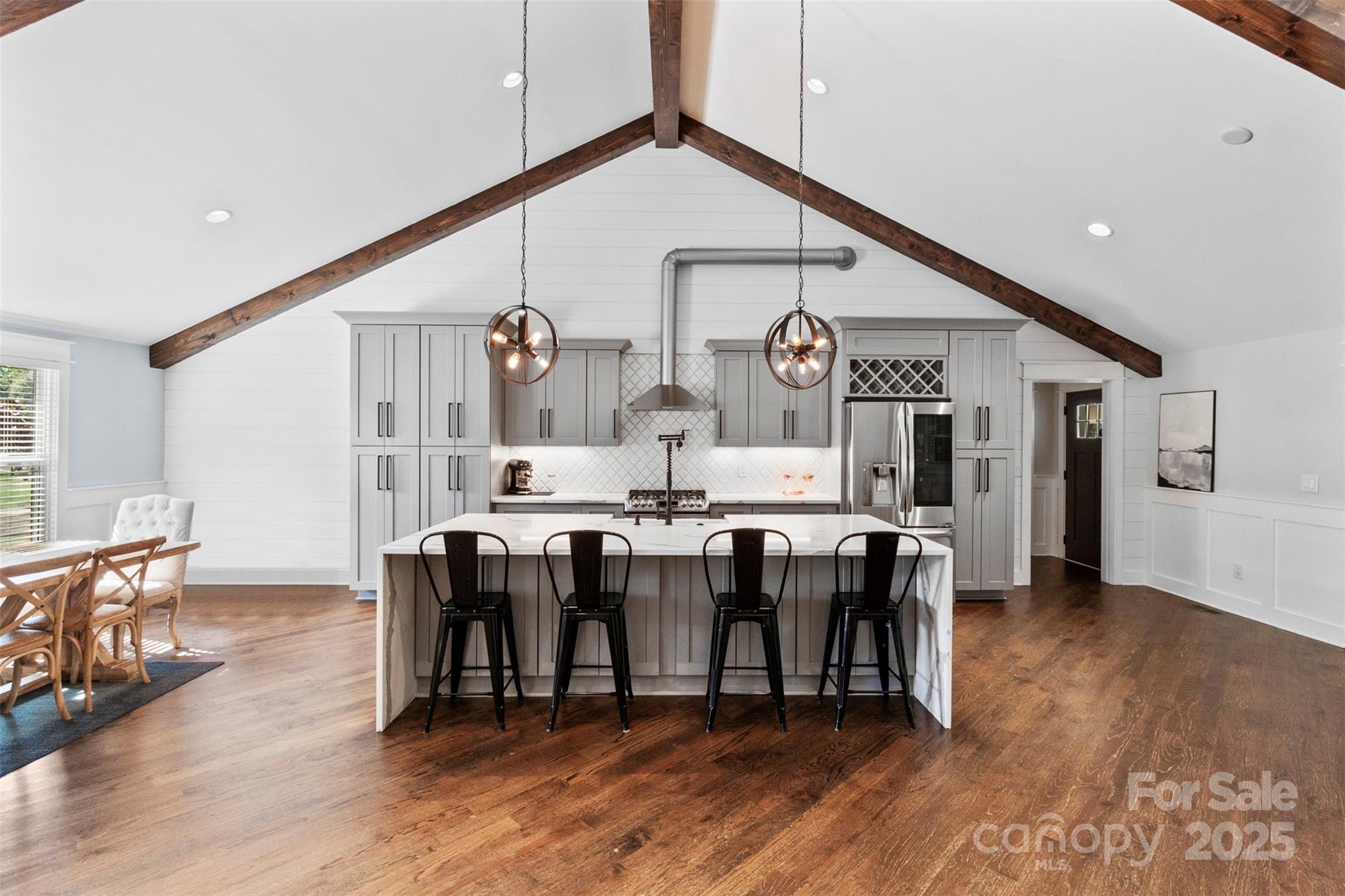 Kanawha Hill - Residential